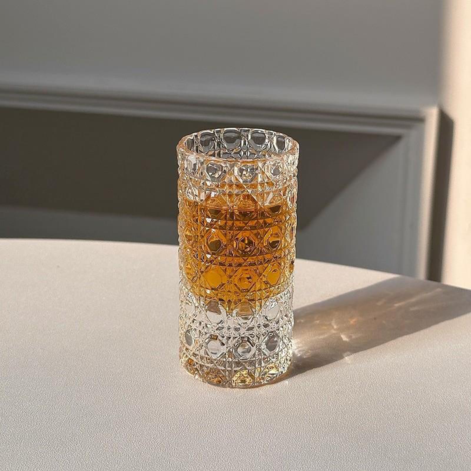 Juego de vasos de chupito de vidrio de 20 ml, patrón de piedras preciosas en relieve con estante de almacenamiento para whisky, tequila, licores, colección de fiestas (madera, 6 piezas)