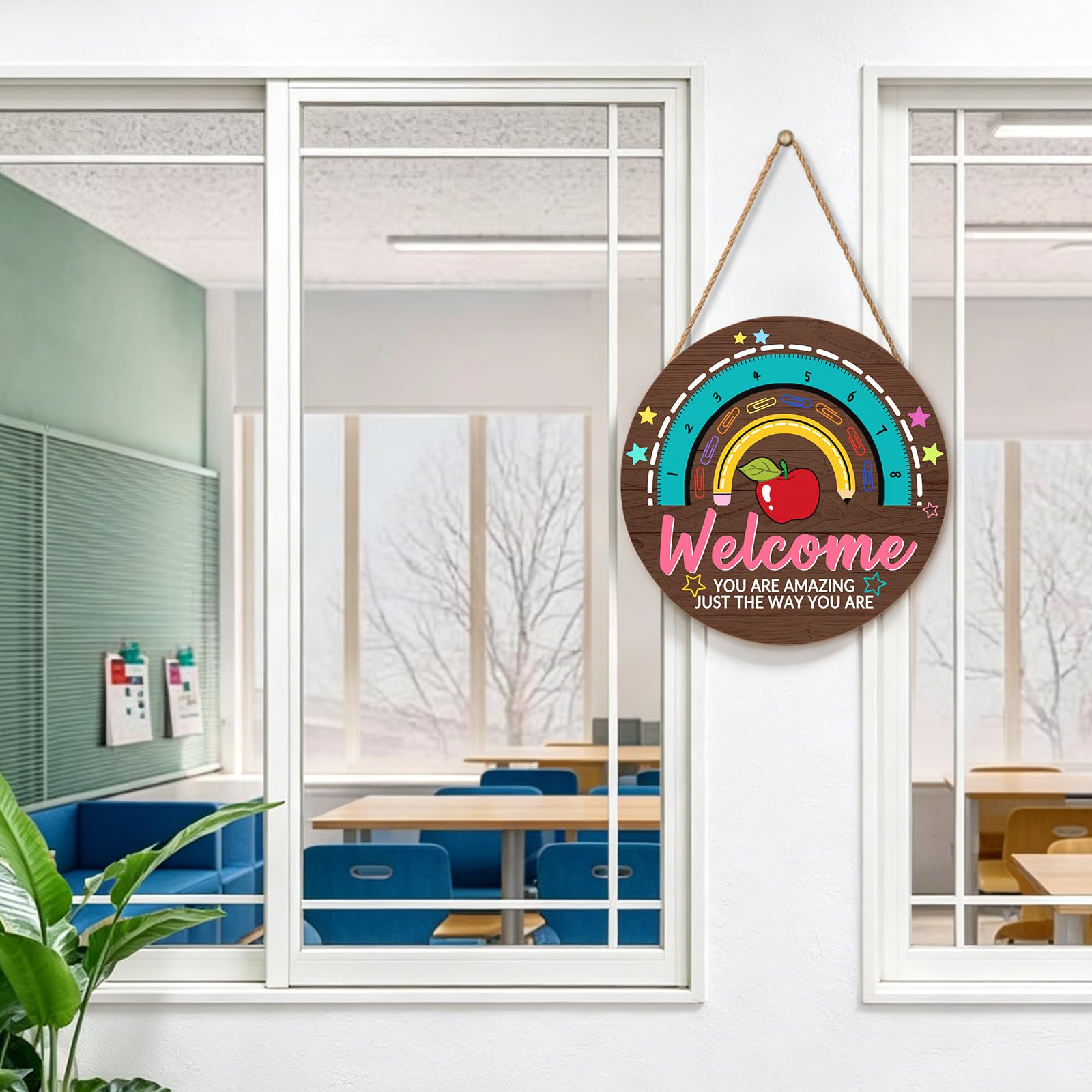 Letrero de puerta de profesor para aula, letrero de bienvenida de 30,5 x 30,5 cm, letrero de bienvenida para aula, corona de profesor, placa colgante de arco iris, cartel de bienvenida para la