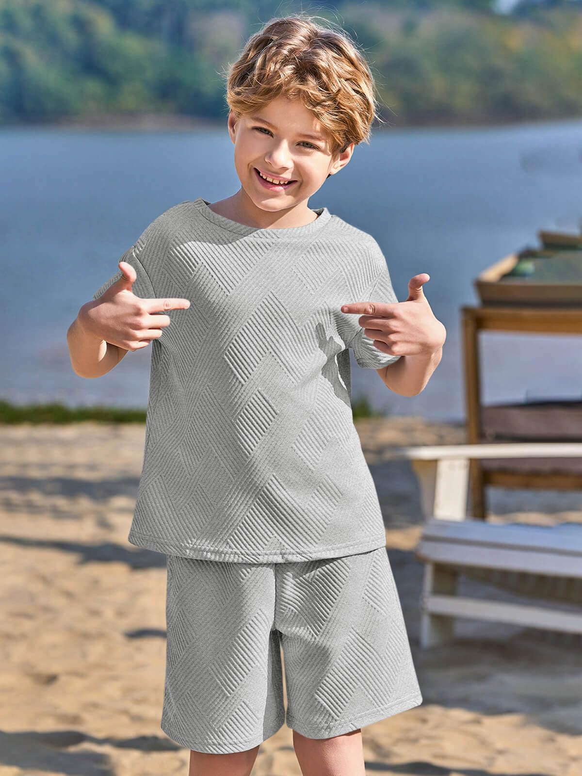 Haloumoning Tenues d'été 2 pièces pour garçons avec t-shirts à manches courtes et short à taille élastique