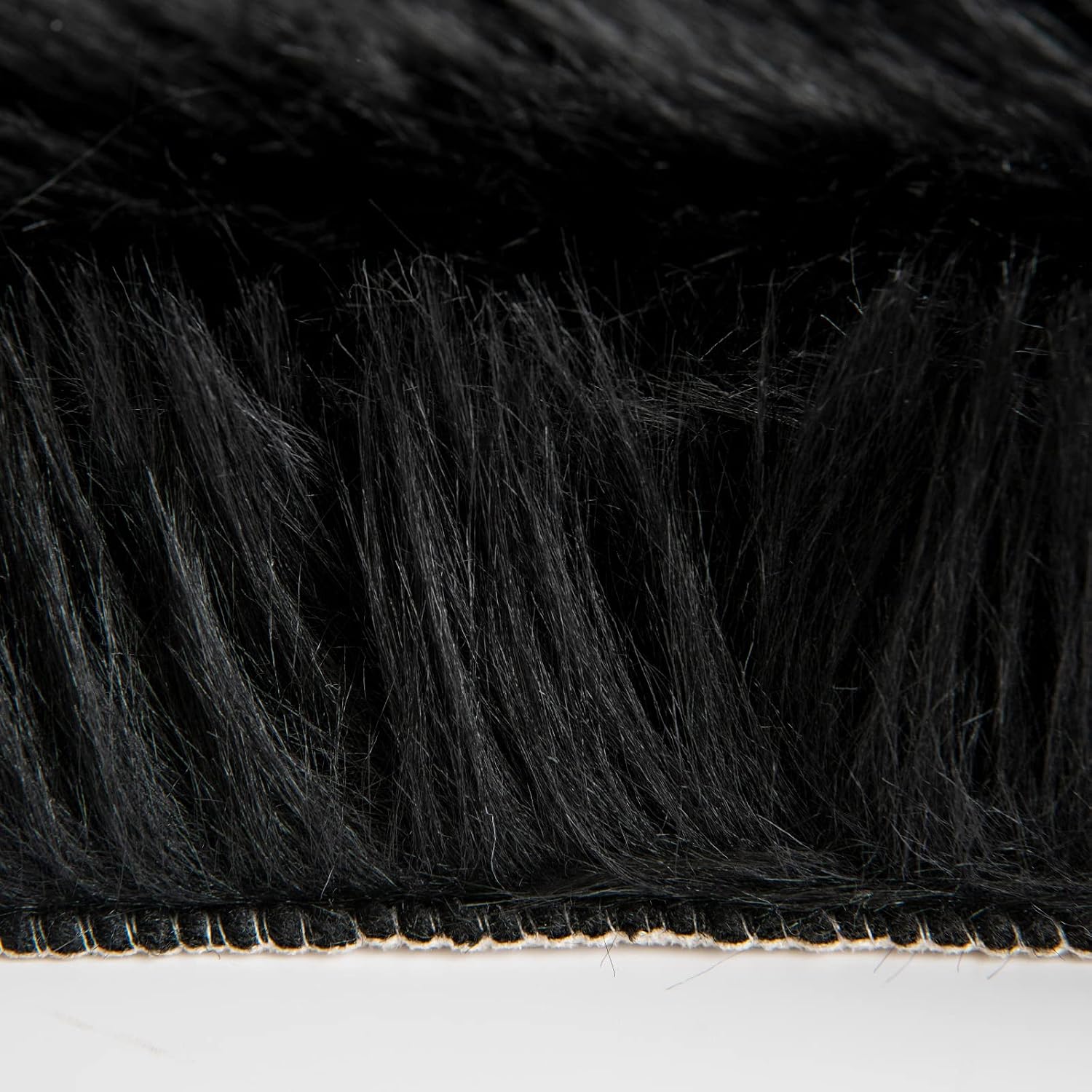MIULEE Fluffy Rug Soft Shaggy Faux Fur Area Rug Luxury Plush Cloud Shape Carpet for Halloween Bedroom Living Room Sofa Chair 2 x 3 Feet, Black