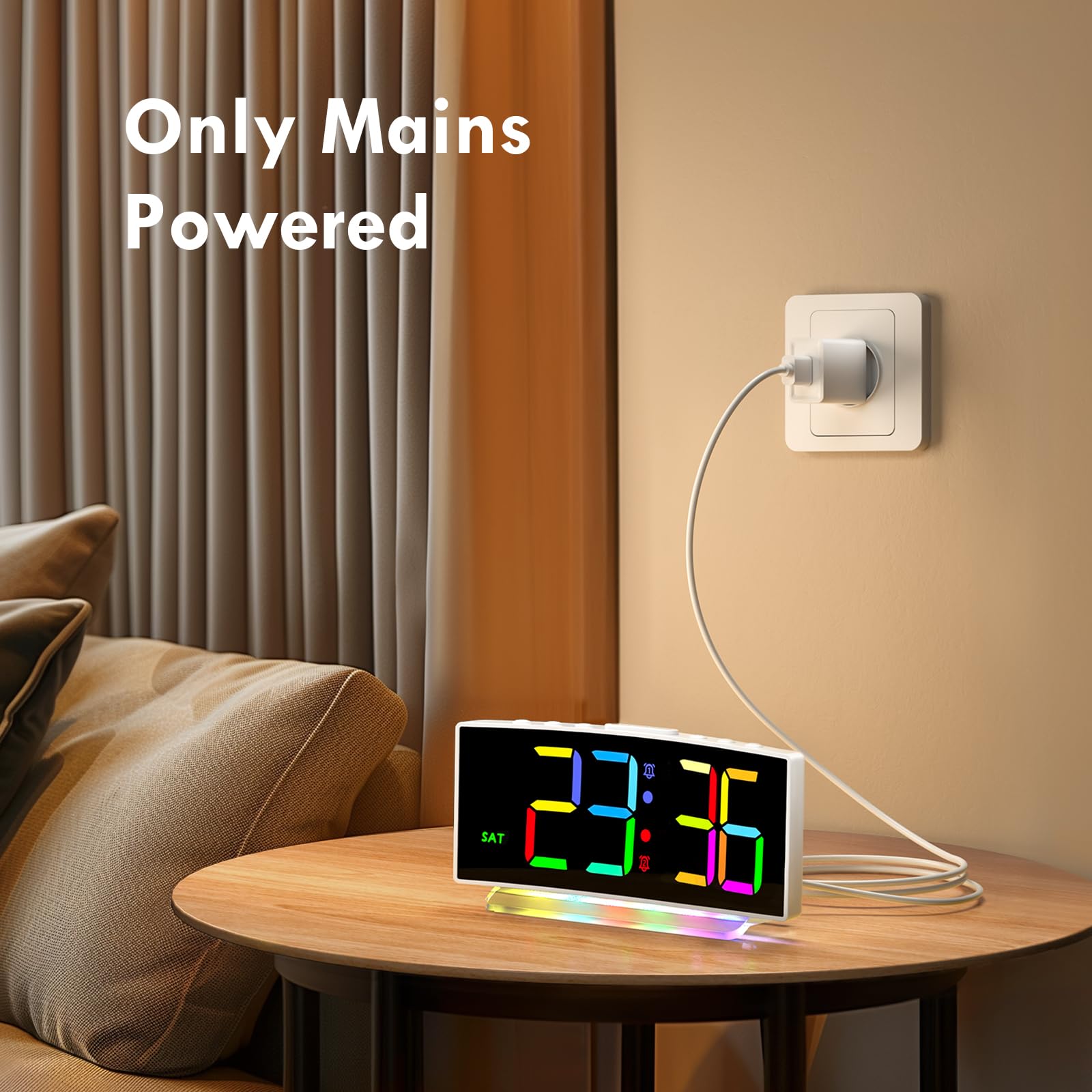 HERMIC Sveglia da Comodino, Sveglia Digitale con Display 8 Colori, Snooze, 2 Allarmi, 4 Livelli di Luminosità, Luce RGB 7 Colori, Volume Adattabile, Alimentato da rete (Adattatore Incluso)