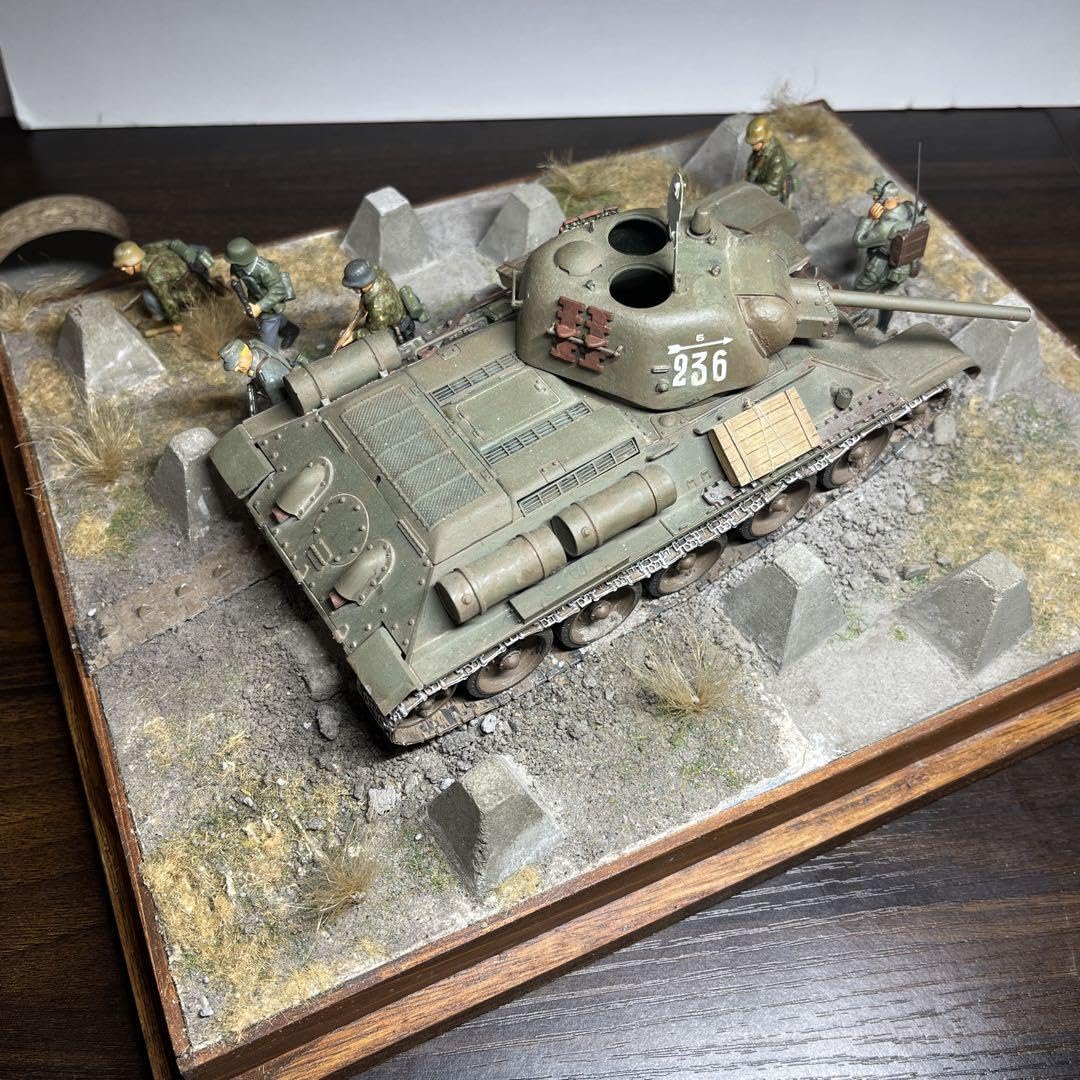 1/35 遺棄されたT-34とドイツ迫撃砲チームジオラマ作品 ジオラマ