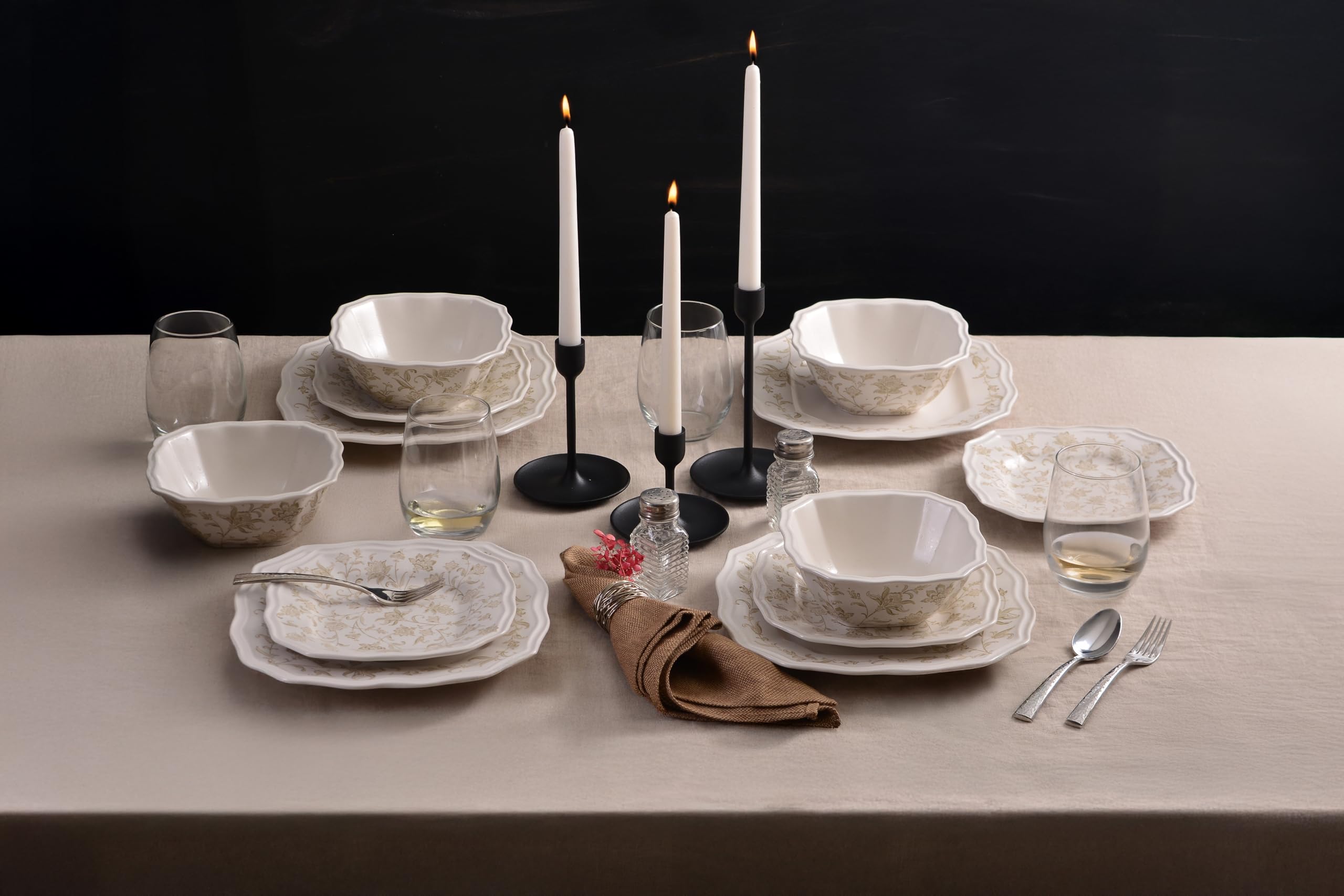 222 Fifth 12-teiliges Porzellan-Geschirr-Set Für 4 Personen - Weiß Mit Blauem Blumenmuster & Goldrand