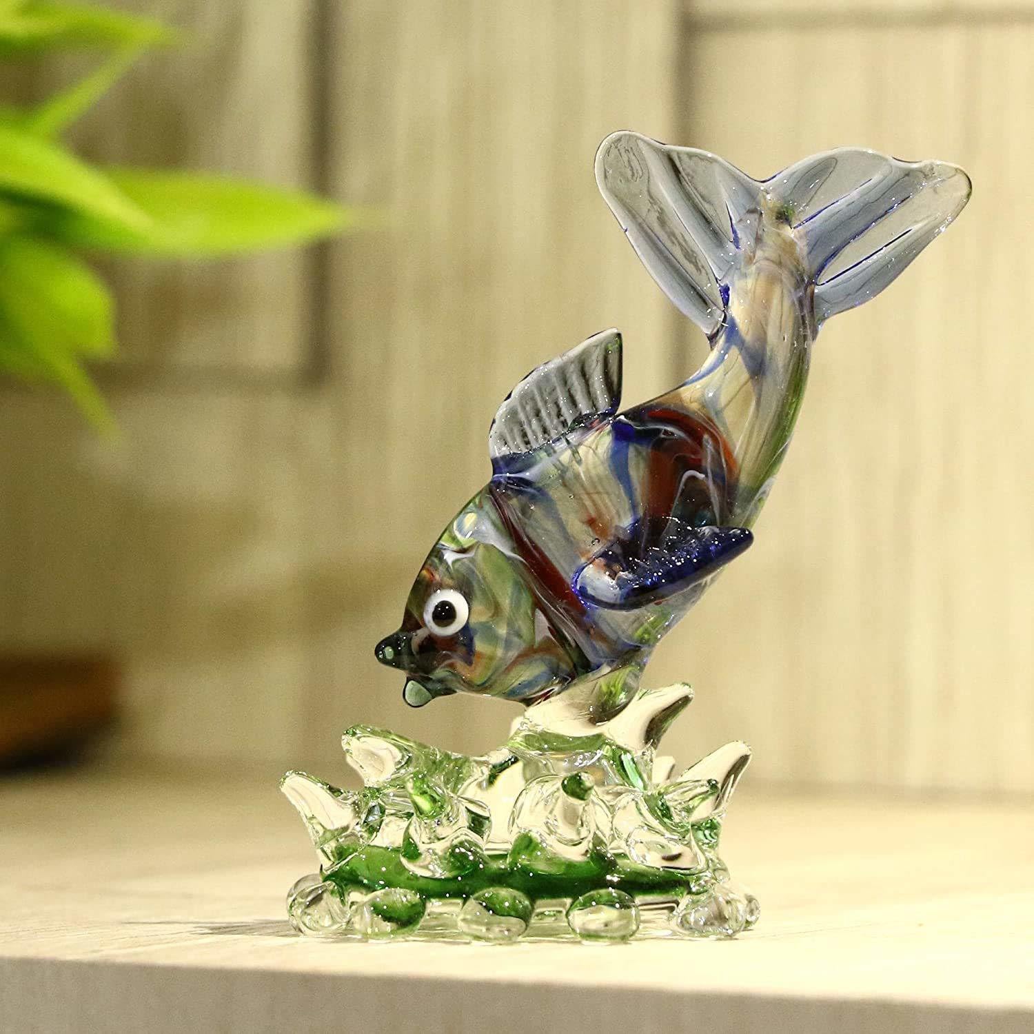 Enjoying Fish Crystal Glass Decorative Gifting Showpiece, Multicolor, Hand Made