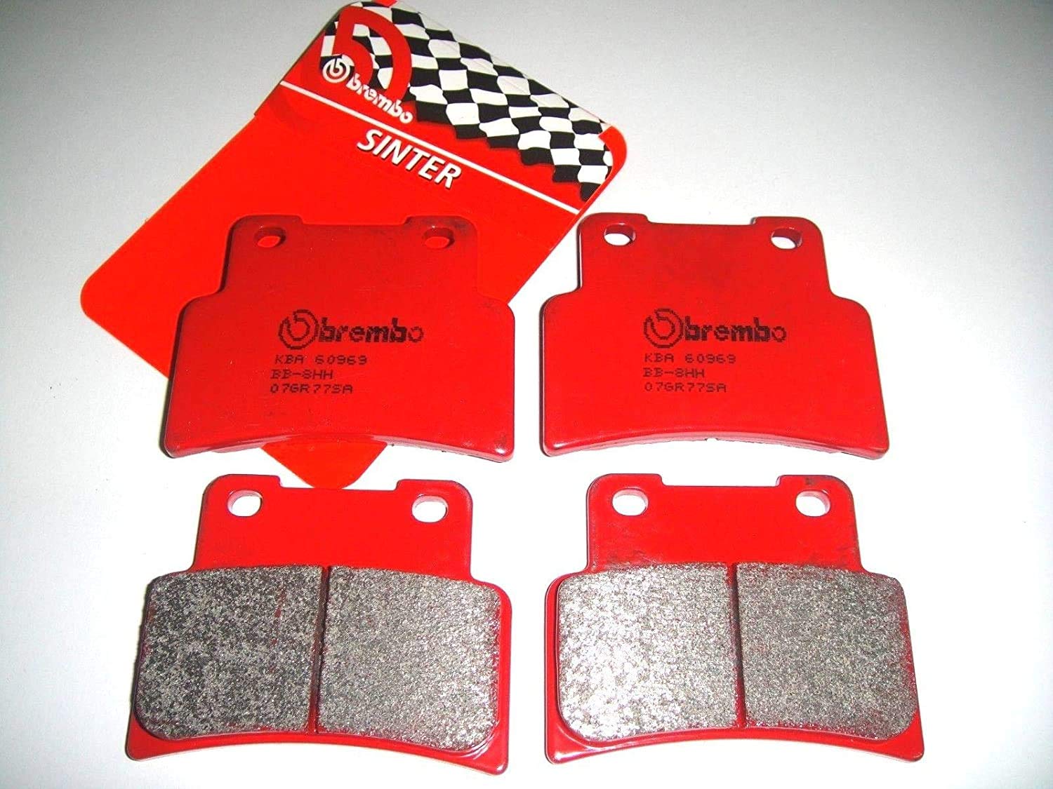 4 PASTIGLIE FRENO ANTERIORI BREMBO SINT SA Dorsoduro 750 2009-2016 Shiver 750 2007-2016 Mana/Mana GT 850 2007-2016 Dorsoduro 900 2017-2018 Shiver 900 2017-2018