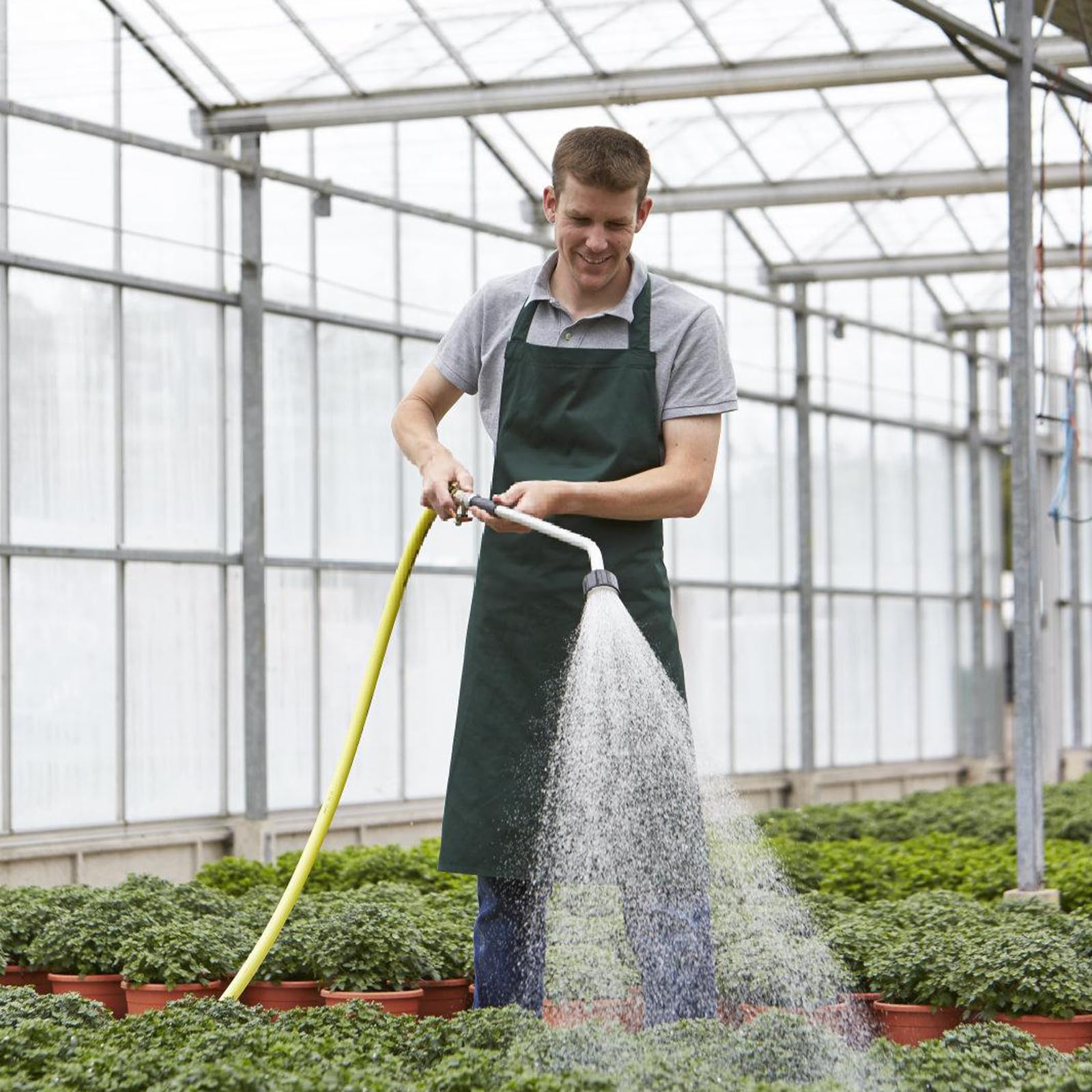 Spruzzatore elettrico per piante, a batteria, ricaricabile e portatile, con asta telescopica da 23,6 pollici, tubo da 5 m e 3 ugelli per giardino, terrazza, prato ed erbacce