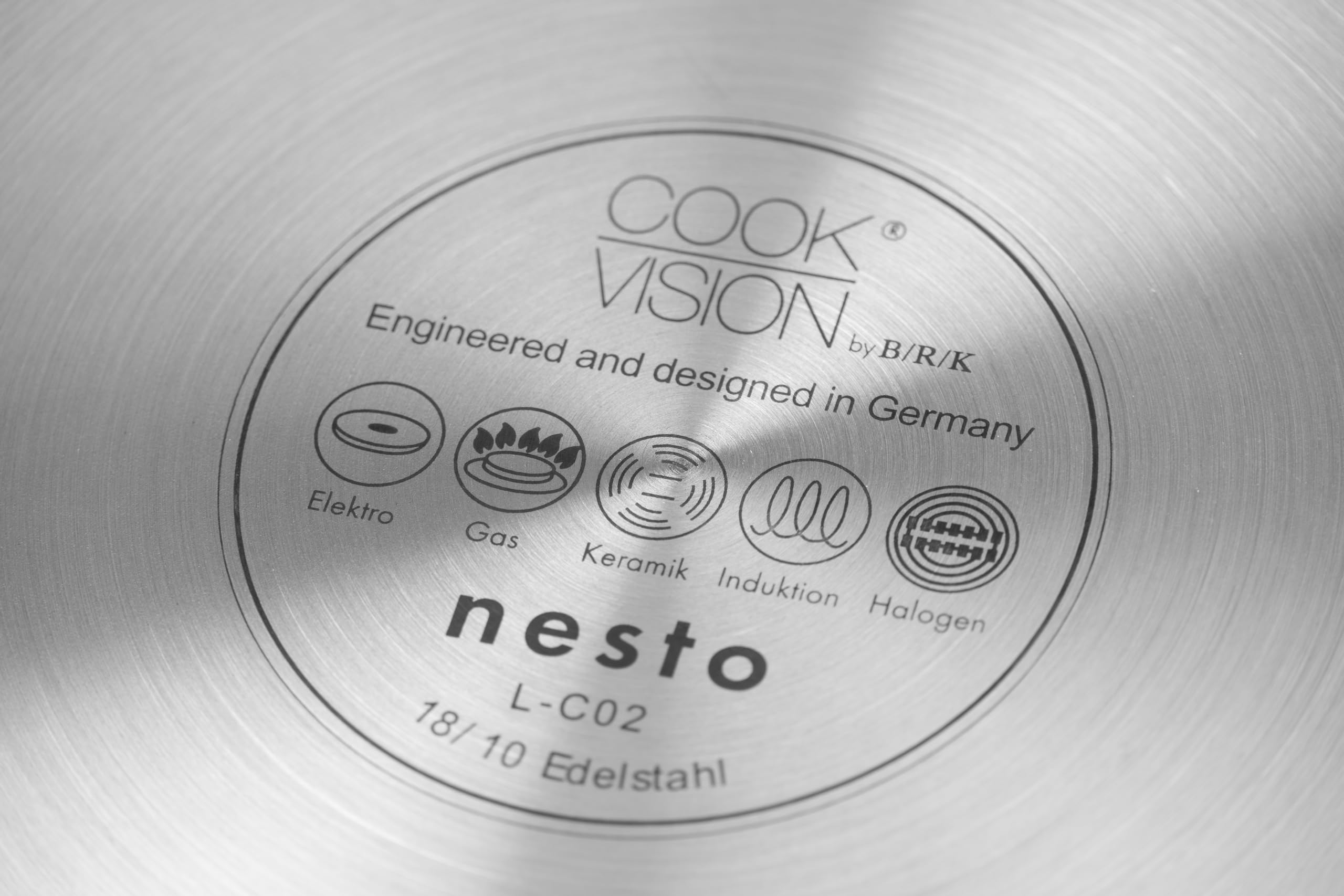 nesto Edelstahlpfanne 28 cm, antihaftbeschichtete Induktionspfanne, PFOA-freie Beschichtung, stapelbares platzsparendes Design, backofengeeignet bis 260°, Ø 28 cm x 5,6 cm