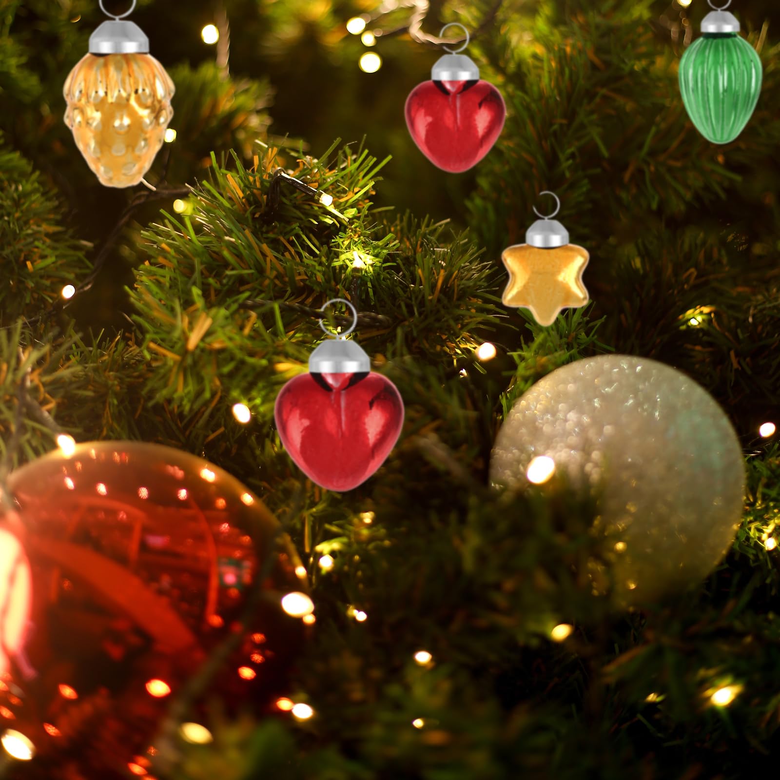 QUARKZMAN 50 Stück Weihnachtskugeln Glas, 3cm Kiefer Herz fünfzackiger Stern Ellipsoid Erdbeere Lila Weihnachtsdeko für Weihnachtsbaum, Halloween, Weihnachten, Event und Hochzeit