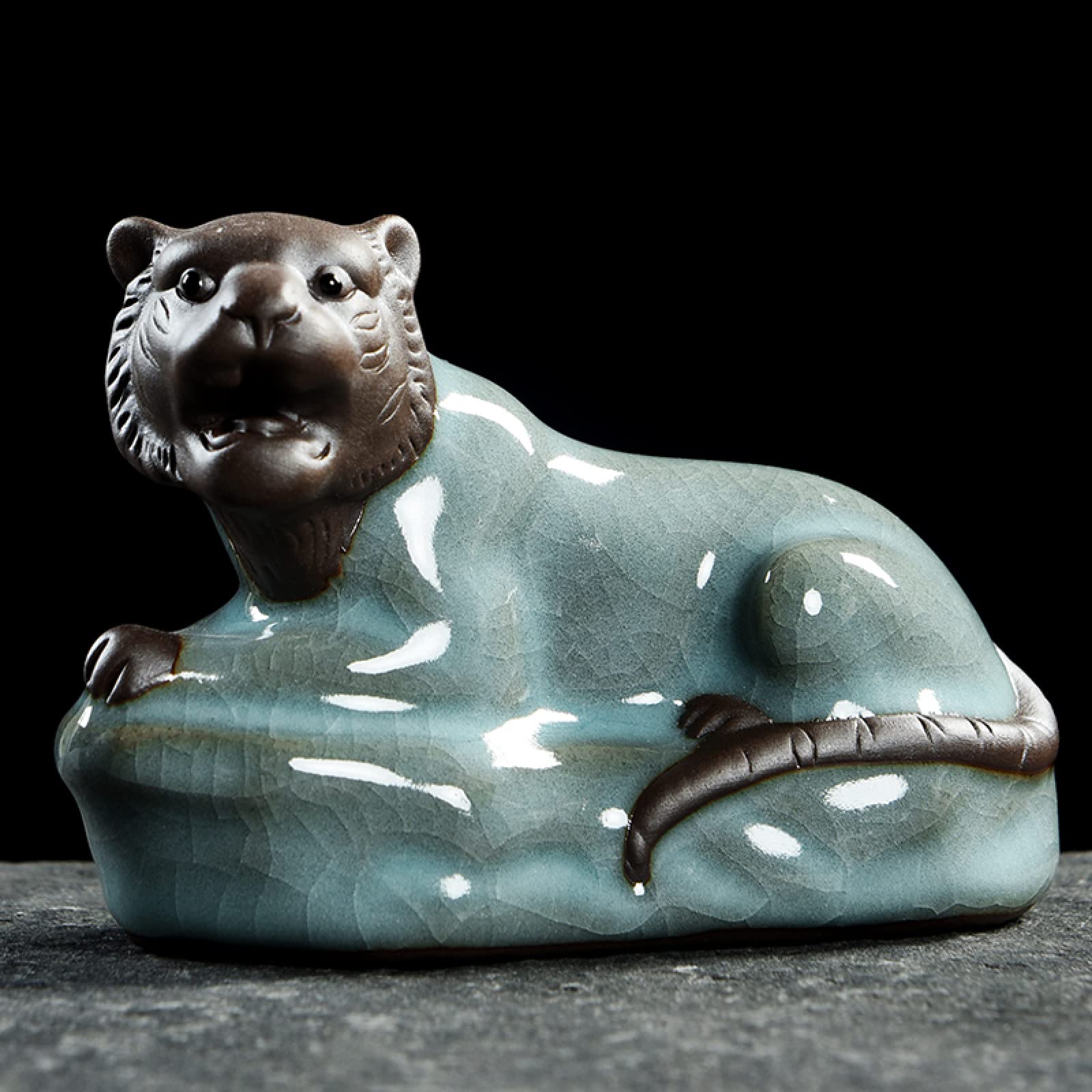 Dytartzx Ceramic Animals Tiger Handcrafted Sculpture Ornament Garden Hotel Home Decor Office Car Dashboard Gift