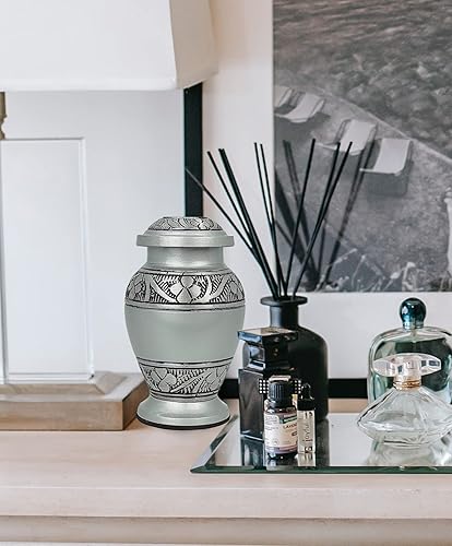 Miniatura 2 de Mini urna de recuerdo de peltre grabada para cenizas humanas, una hermosa mini urna de recuerdo memorable y elegante para honrar a tu ser querido, 3