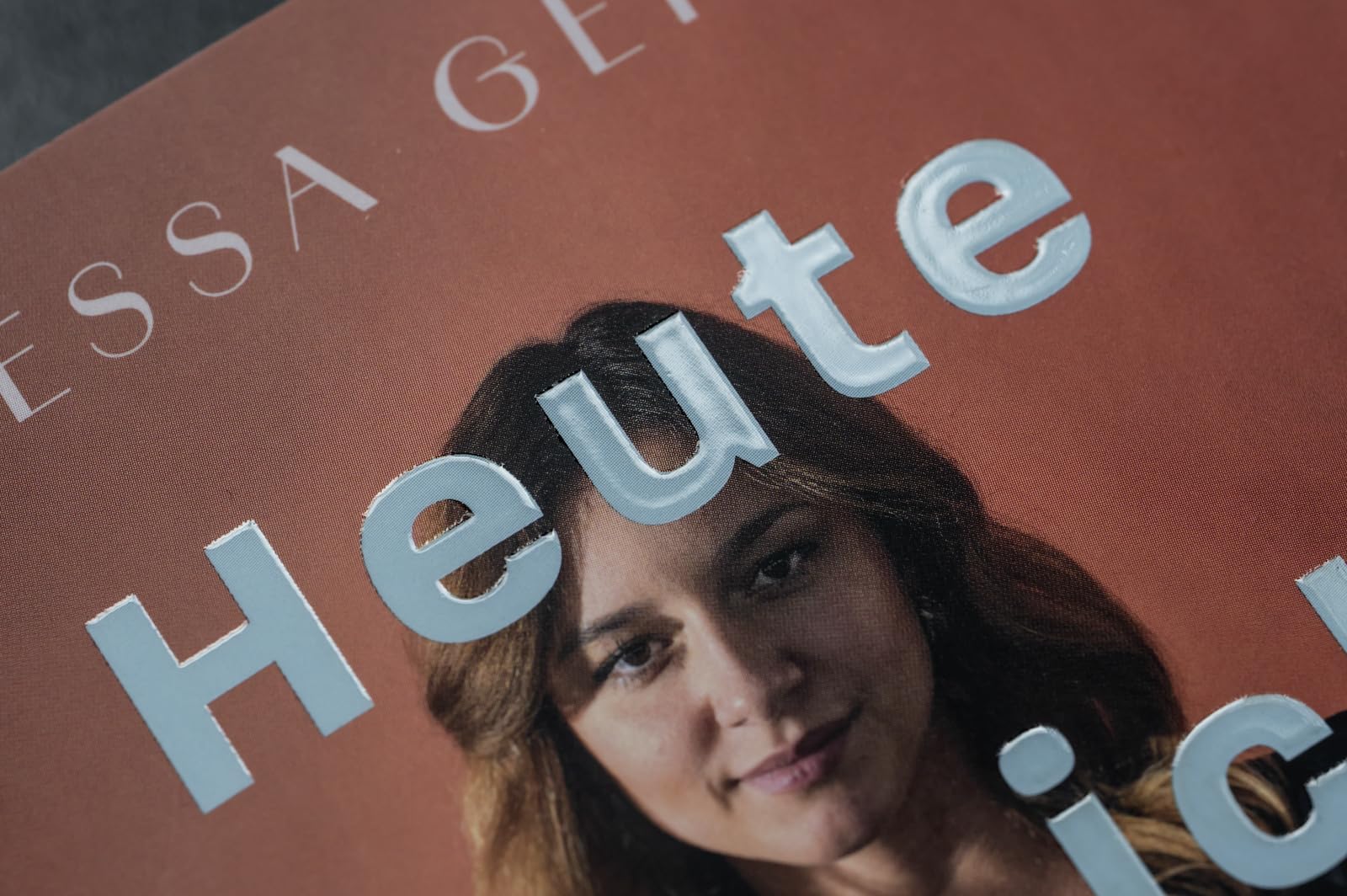 Heute geh ich trotzdem raus: Leben mit sozialen Ängsten | Mit konkreten Notfall-Strategien von vaneschko_
