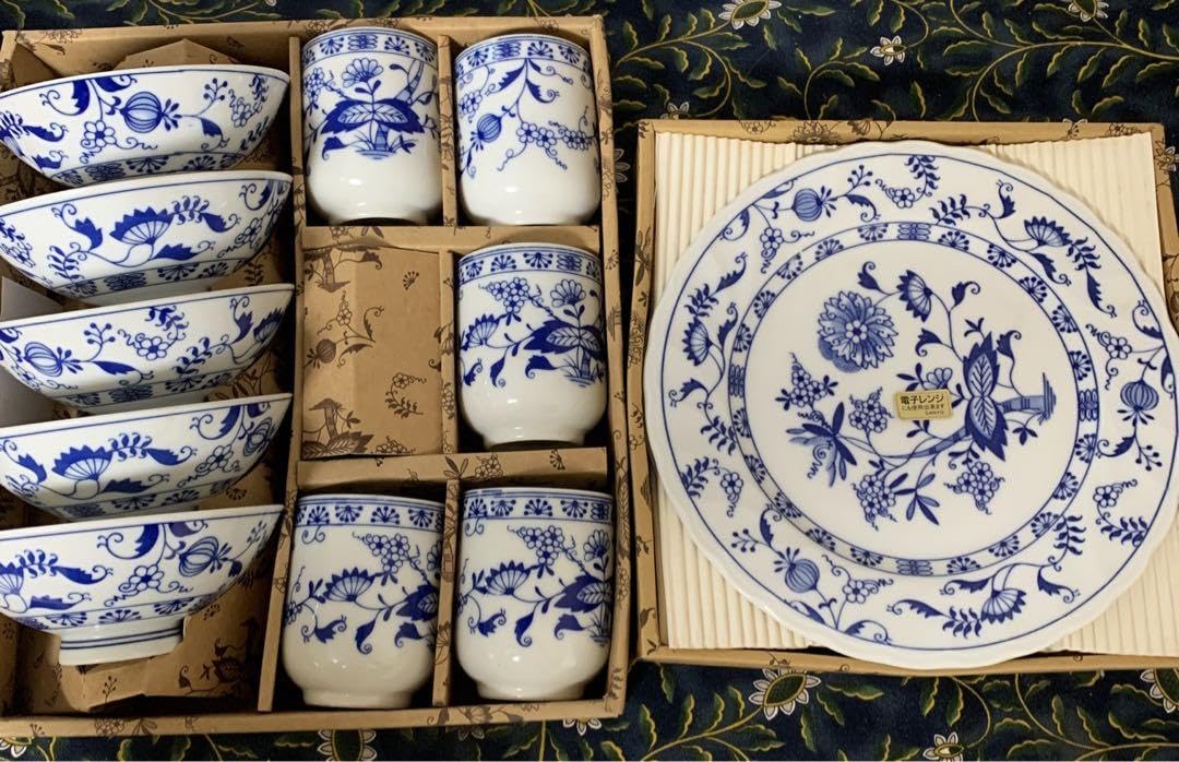 Amazon.co.jp: 三洋陶器のブルーマイセン スパゲティー皿とお茶碗と