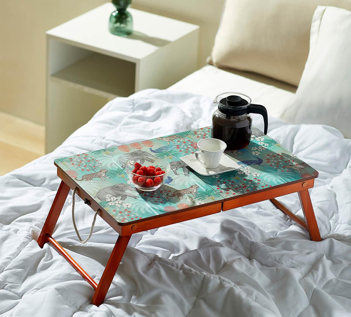 India Circus Robin Bird Park Tray - Bed & Breakfast Tray -7 India Circus Robin Bird Park Tray - Bed & Breakfast Tray -7