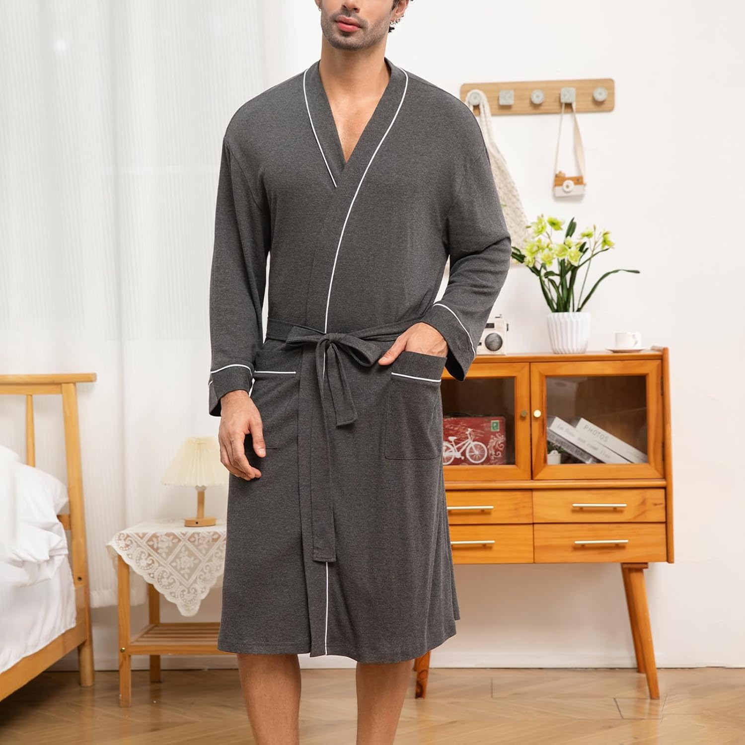 Mens Lightweight Robe Cotton Blend Kimono Bathrobe with Pockets, Soft Breathable Absorbent Loungewear for Home - Image 3