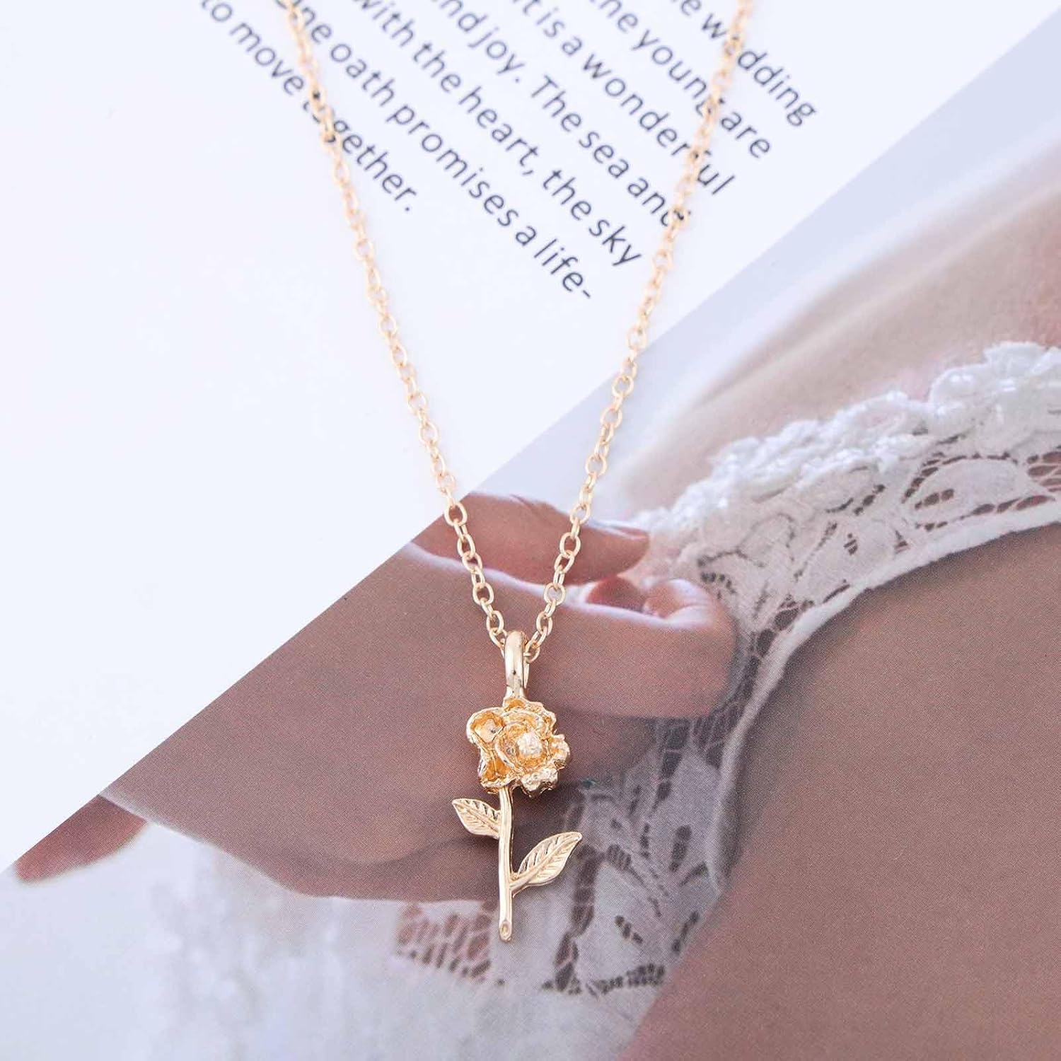 Vintage Rose Flower Pendent Necklace Rose Floral Necklace Chain Gold Flower Choker Necklace Metal Floral Collar Necklace Flower Necklace Jewelry for Women - Image 4