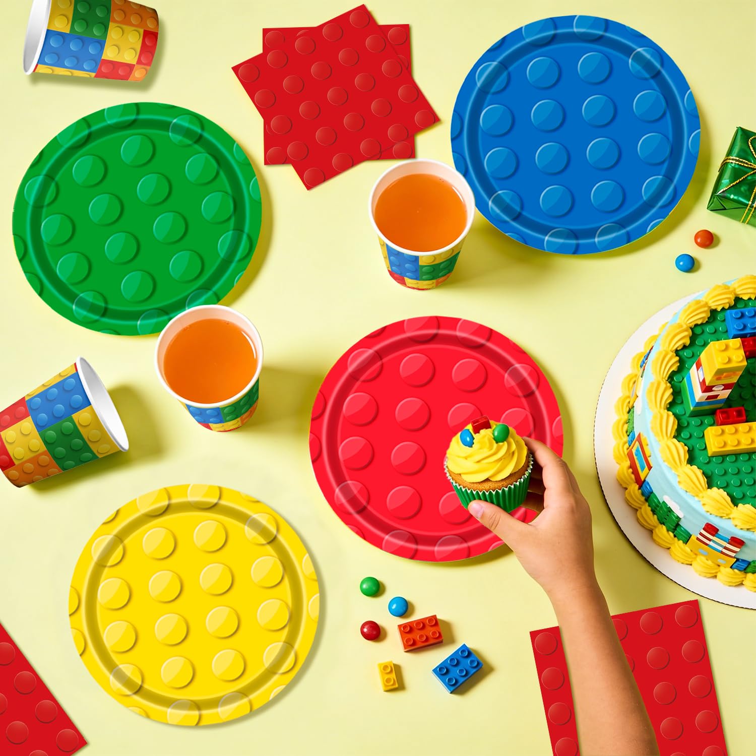 Blocchi di Costruzione Forniture per Feste,114 Pezzi Building Block Decorazione per Feste Set Banner di Compleanno Building Block Tovaglia Piatti Palloncini etc Forniture per Feste Building Blocks