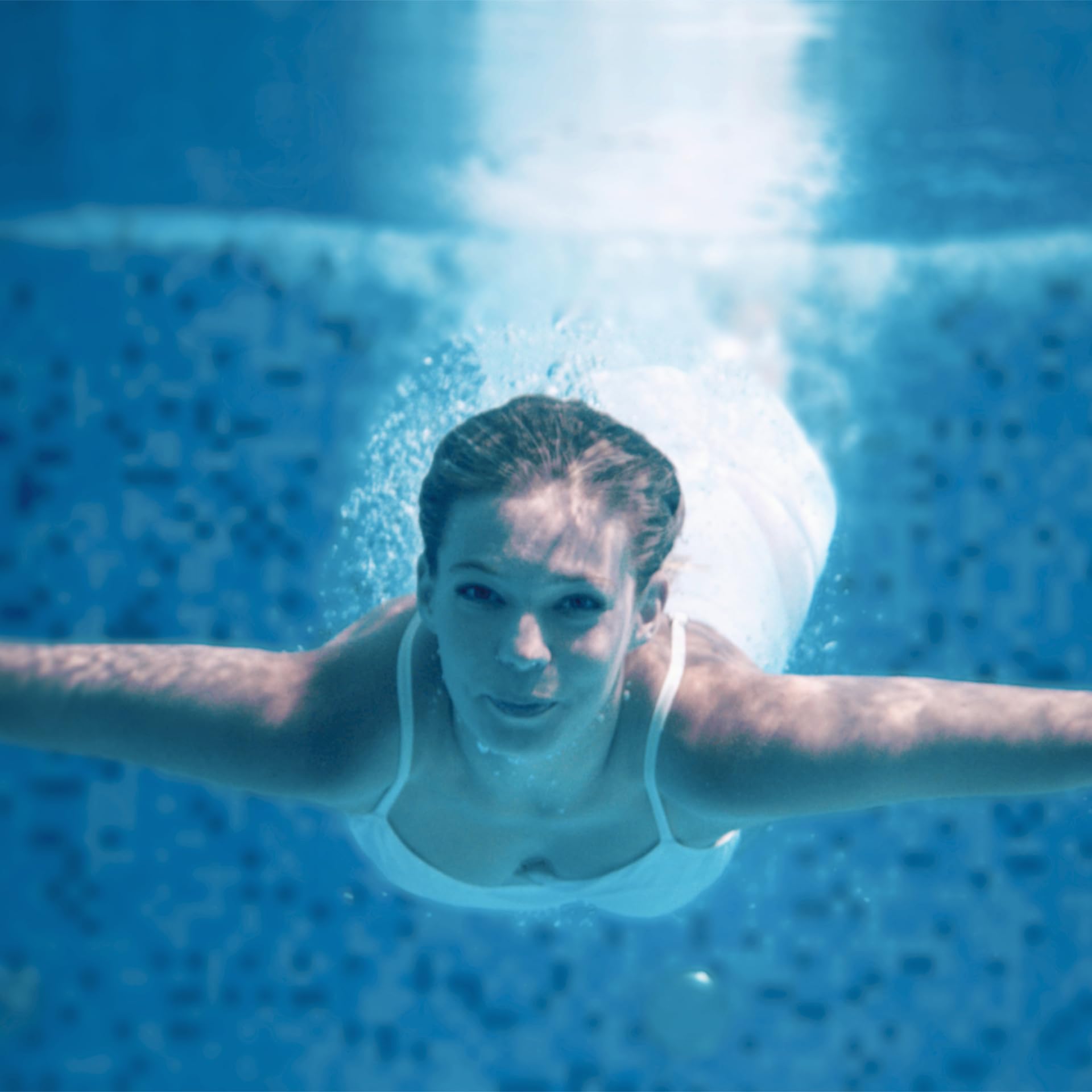 BWT Poolschocker Sauerstoffgranulat 1 kg | chlorfreie Schockdesinfektion |spaltet aktiven Sauerstoff ab | chlorfrei & geruchlos | ideal für Erst- & Stoßbehandlung | wöchentliche Erhaltungungsdosierung