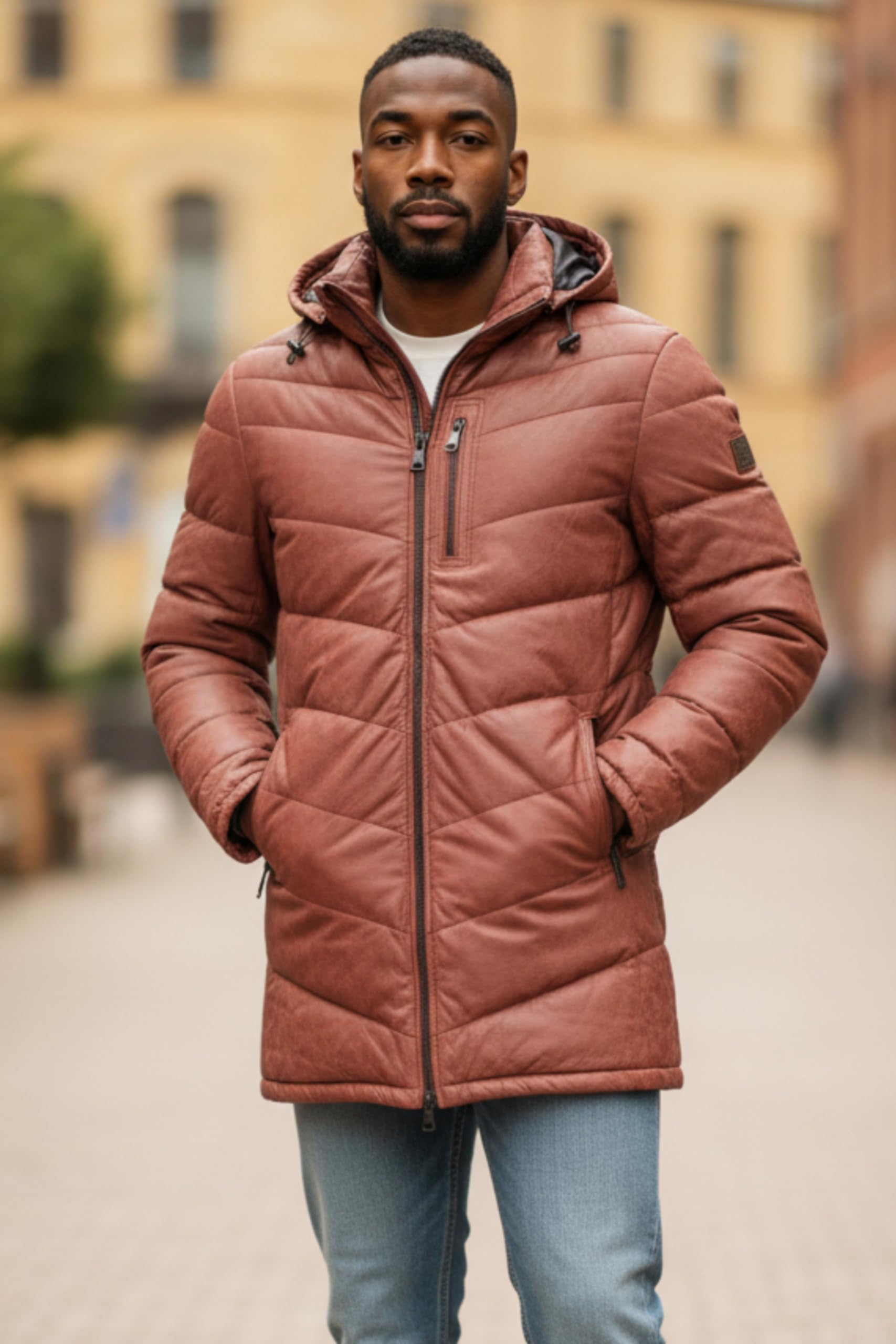 Infinity Leather Piumino da Uomo in Vera Pelle di Agnello con Cappuccio – Cappotto Invernale Trapuntato a Zig Zag Caldo Capospalla in Pelle Isolante con Cappuccio Rimovibile e 6 Tasche