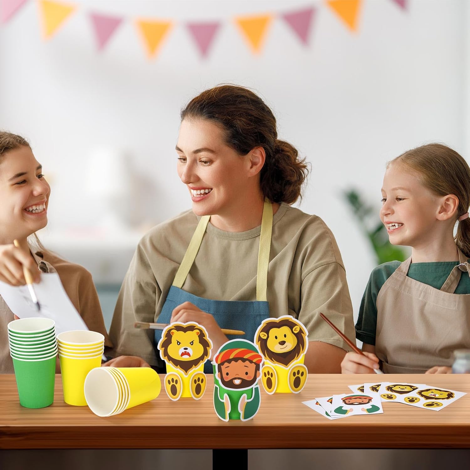 SiliFine 30 Set Daniel and The Lion's Den Craft Kit DIY Sunday School Christian Faith Paper Cup Craft Religious Party Decorations Catholic Bible DIY Gifts for VBS Classroom Home Activities