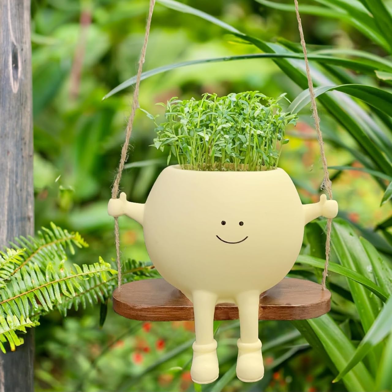 ecofynd Swing Smiley Face Planter, Cute Hanging Flower Head Pot for Indoor Outdoor Succulent Plants, Modern Handmade Pot with Wooden Base & Jute Rope (Green, FP001) (B0DDTTT4T8) Amazon Price History, Amazon Price Tracker