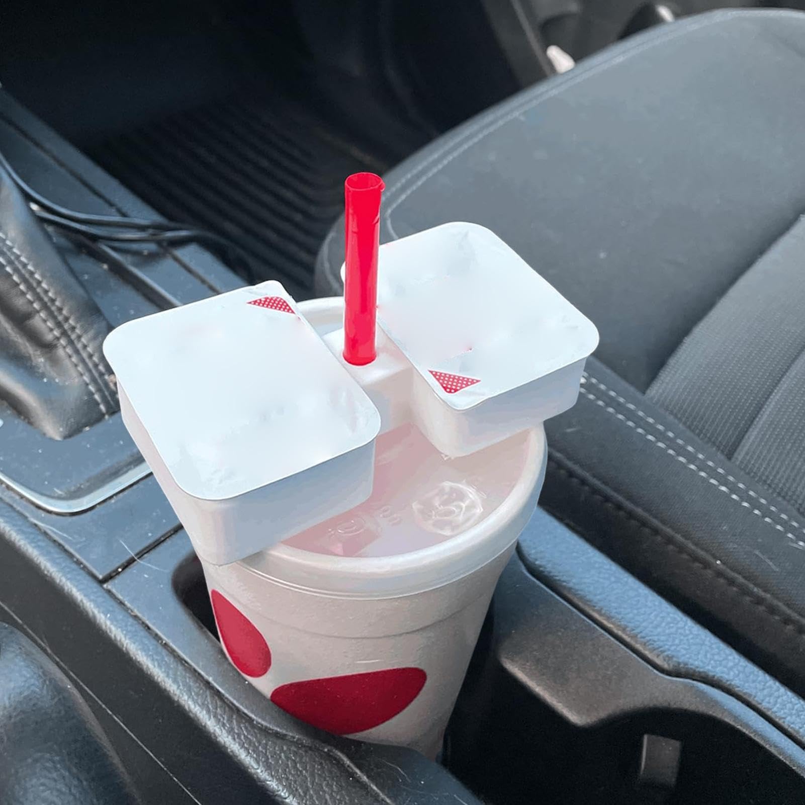 Kompaktowy uchwyt na sos, adapter fast food, 2,5 x 2 cale pojemnik z bezpiecznym dopasowaniem, stabilny do dipping tacka, nowoczesny styl wkładka do kubków o gładkiej konstrukcji, akcesoria do