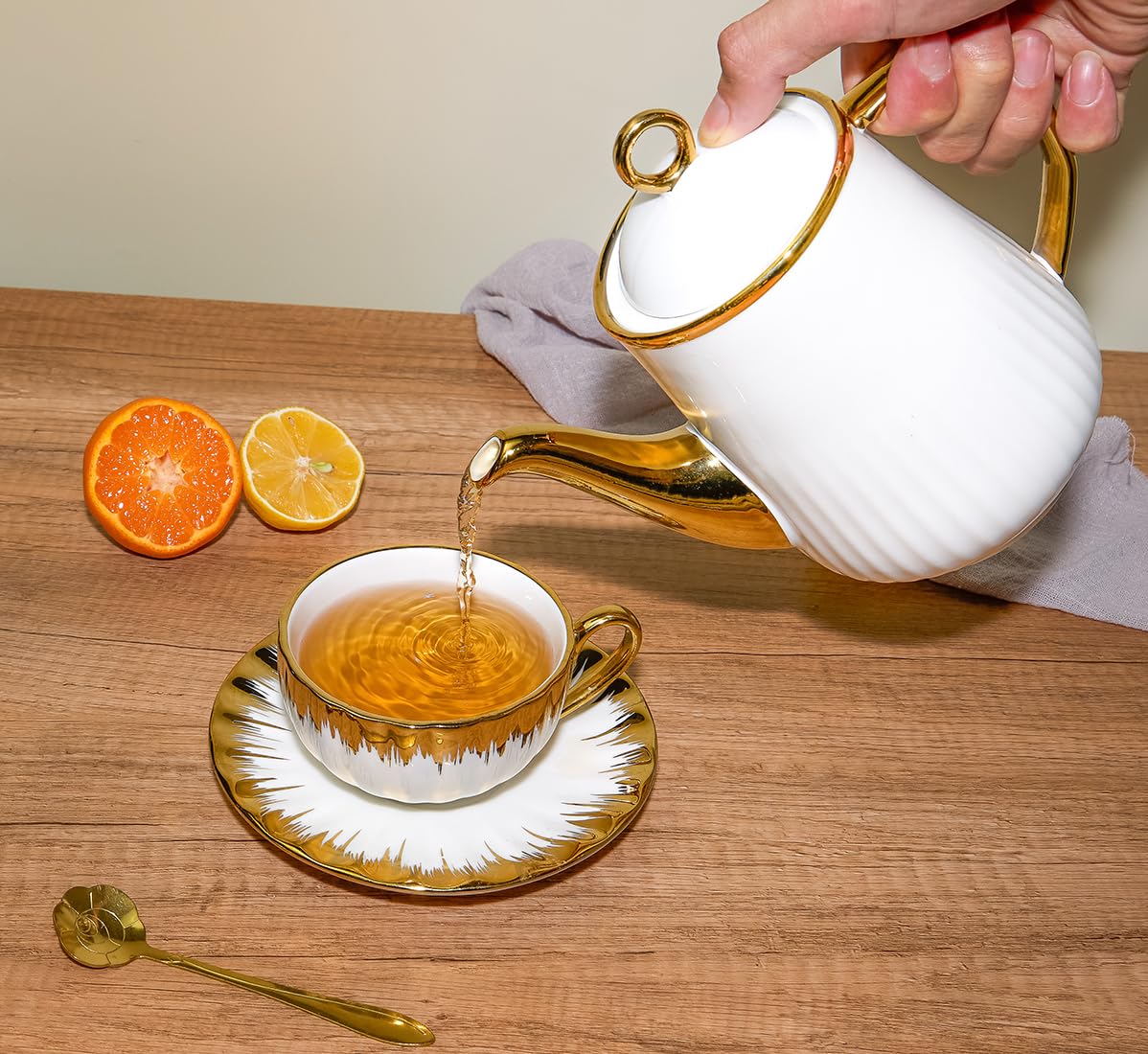 Teiera in porcellana minimalista 、Teiera in ceramica con infusi per teiere da tè sfuso per teiere da tè 、Teiera (oro, grande)