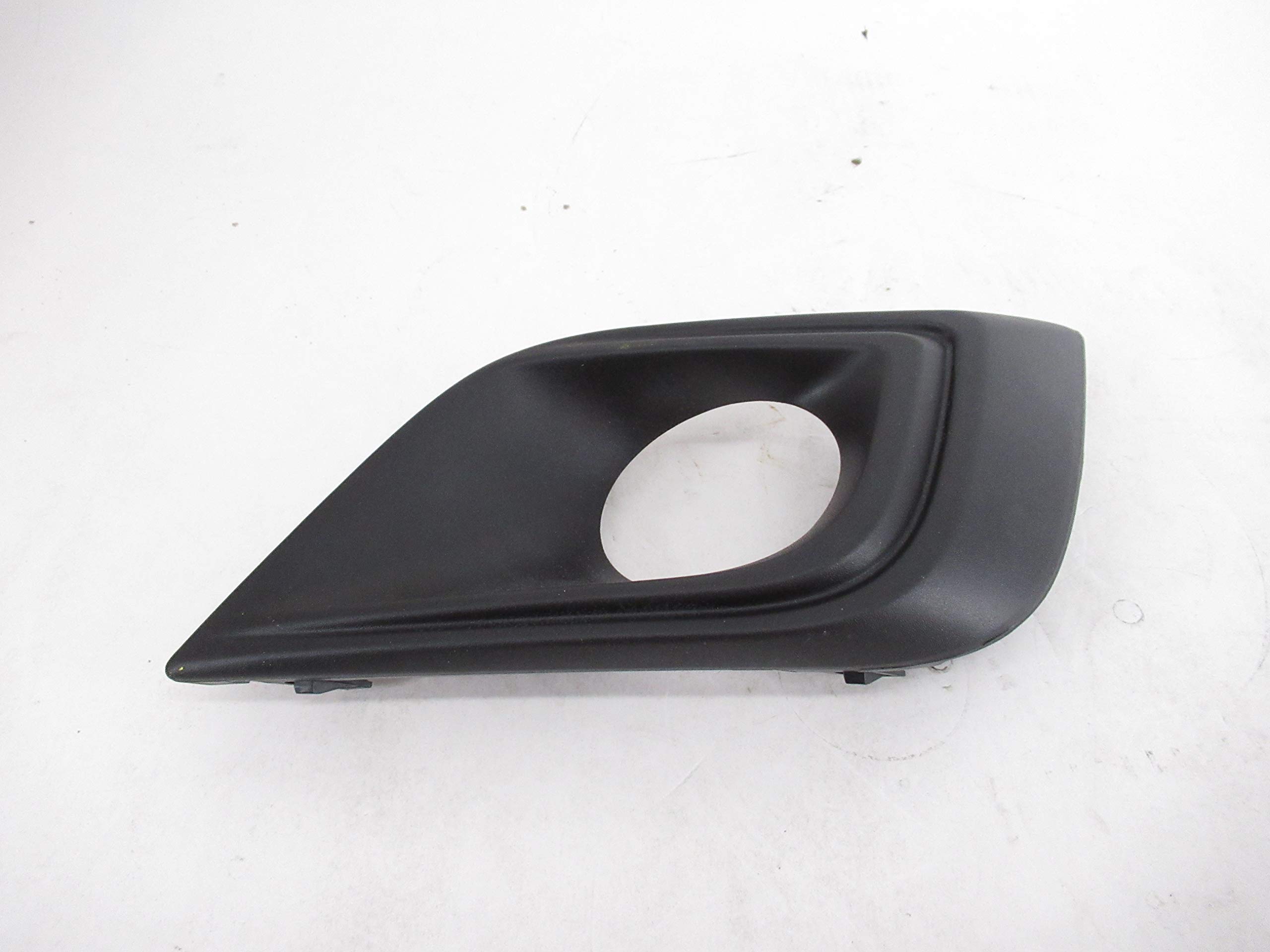 Amazon.com: Genuine Nissan Parts - Finisher-Front Bumper Fascia,R