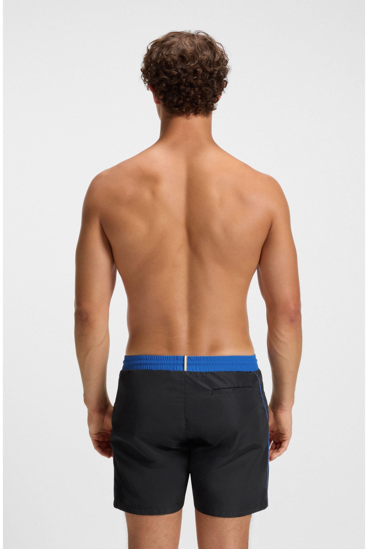 BOSS Herren Starfish A Schnell trocknende Badeshorts mit Kontrast-Logo