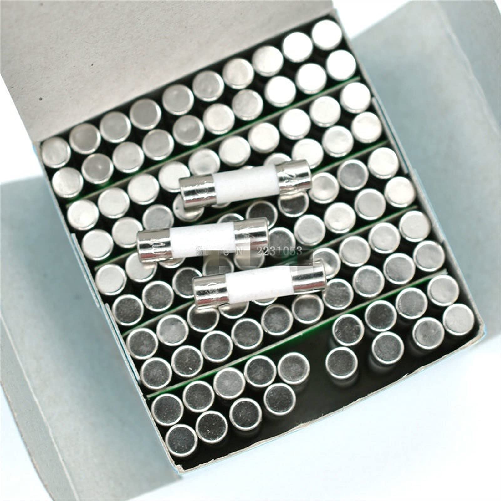 Fusible céramique 6x30mm 1A 250V coup rapide pour tableau électrique et composants électroniques