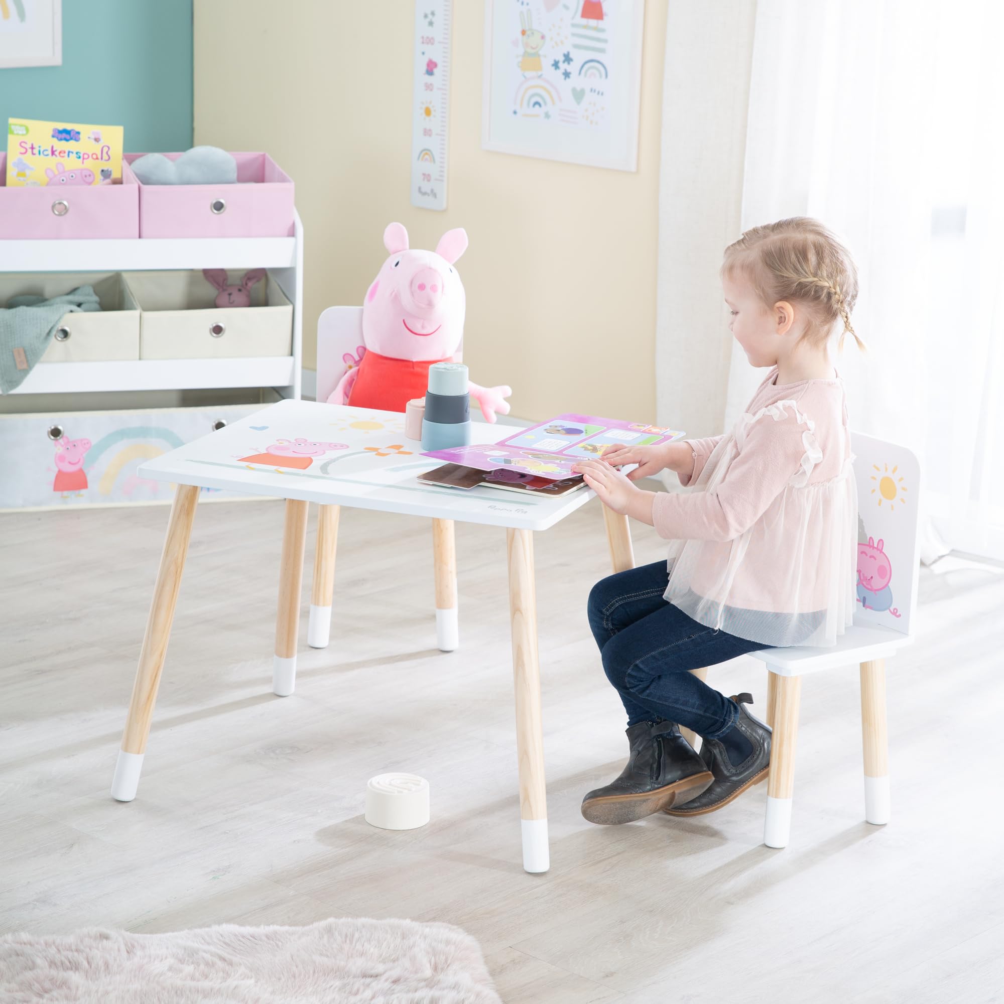 roba Ensemble Table et 2 Chaises Enfants Peppa Pig - Pieds en Bois Massif - pour Filles et Garçons de 2 Ans et Plus - Motif Truie Cochon et Arc-en-Ciel - Rose/Blanc
