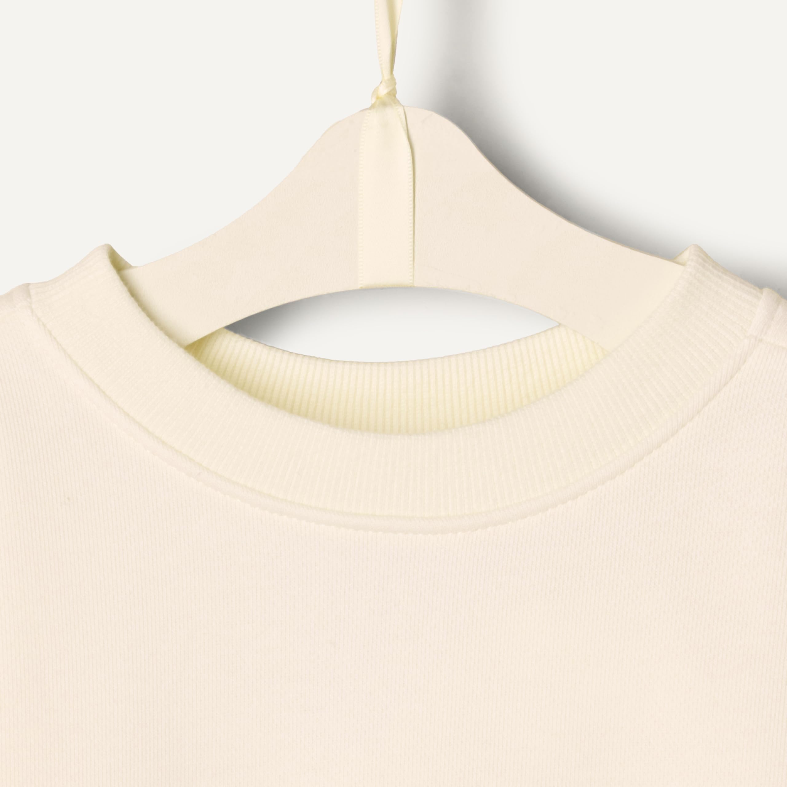 Amazon Essentials x Sofia Grainge Toddlers and Baby Girls' French Terry Trouser and Top Set — view 4