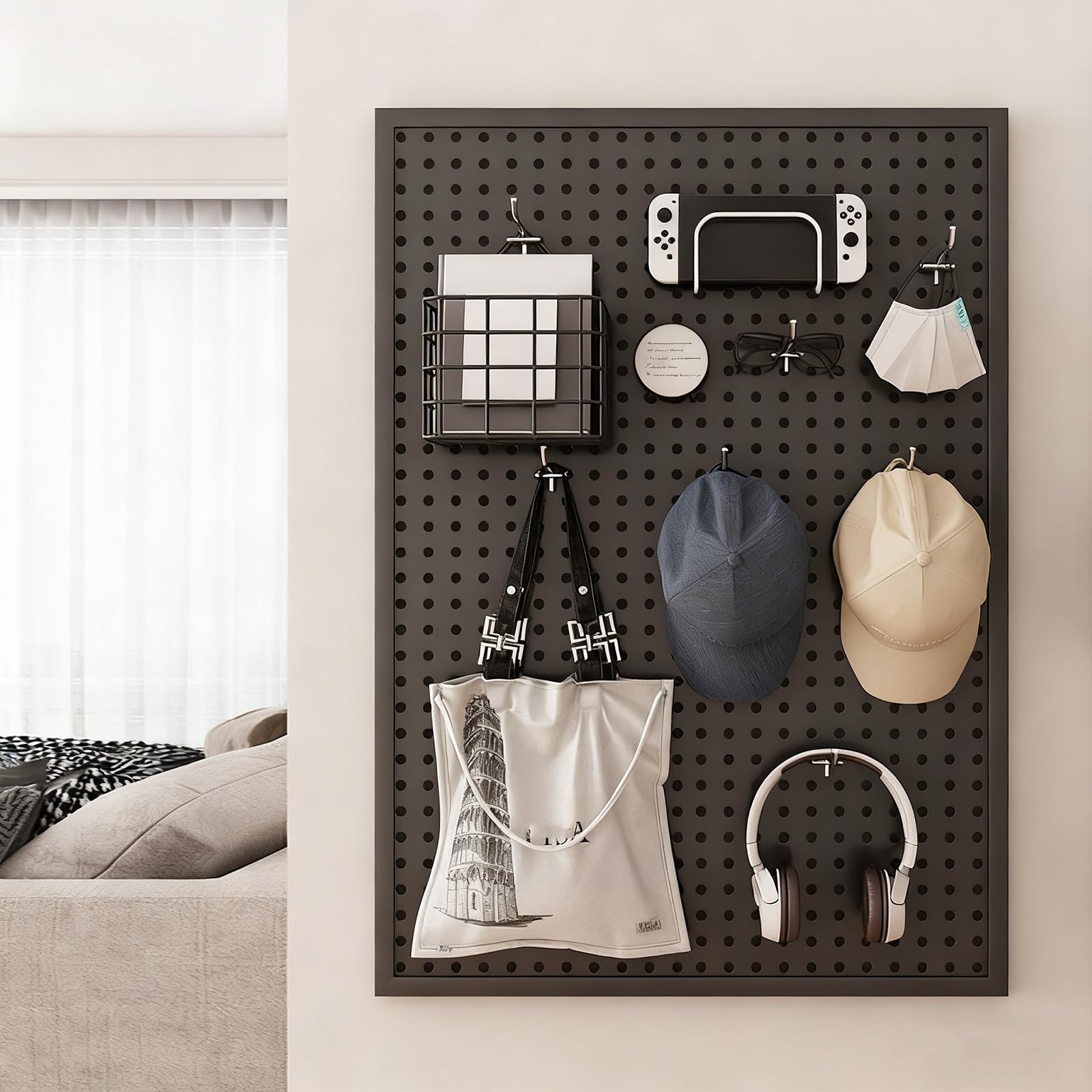 Pegboard, Pannello Forato con 10 Ganci, Pannello Forato Modulare per Pareti, Garage, Banco da Lavoro, Capannone, Cucina, Stanza Dei Lavori Manuali(Black,80 * 60cm/31 * 24in)