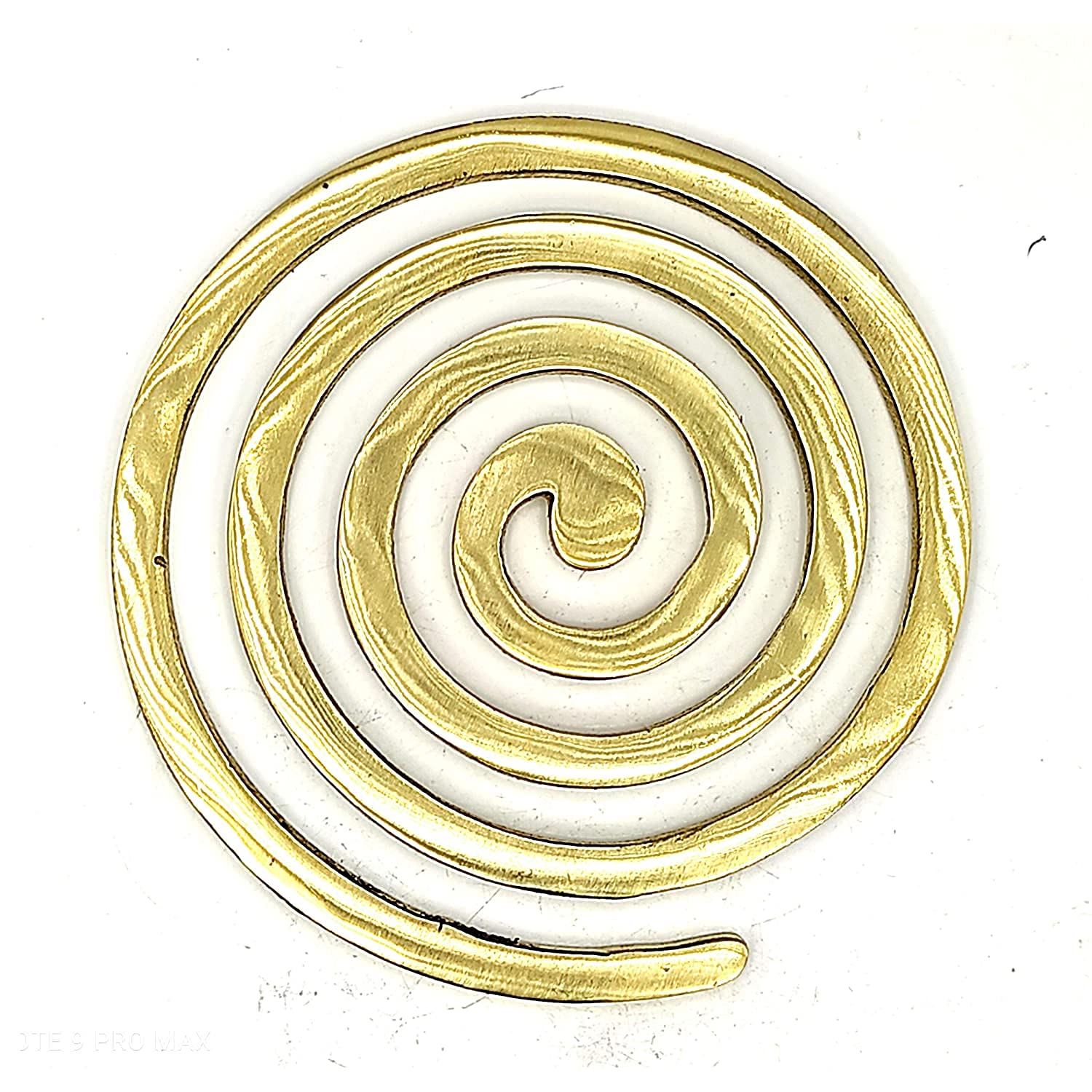 Spirale Helix Vastu en laiton pour une chambre et une cuisine à l'atmosphère saine
