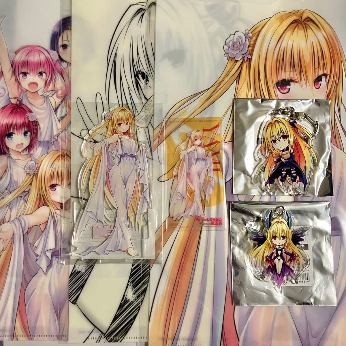 Amazon.co.jp: ToLOVEる 原画展 アクリルスタンド ランダムアクキー