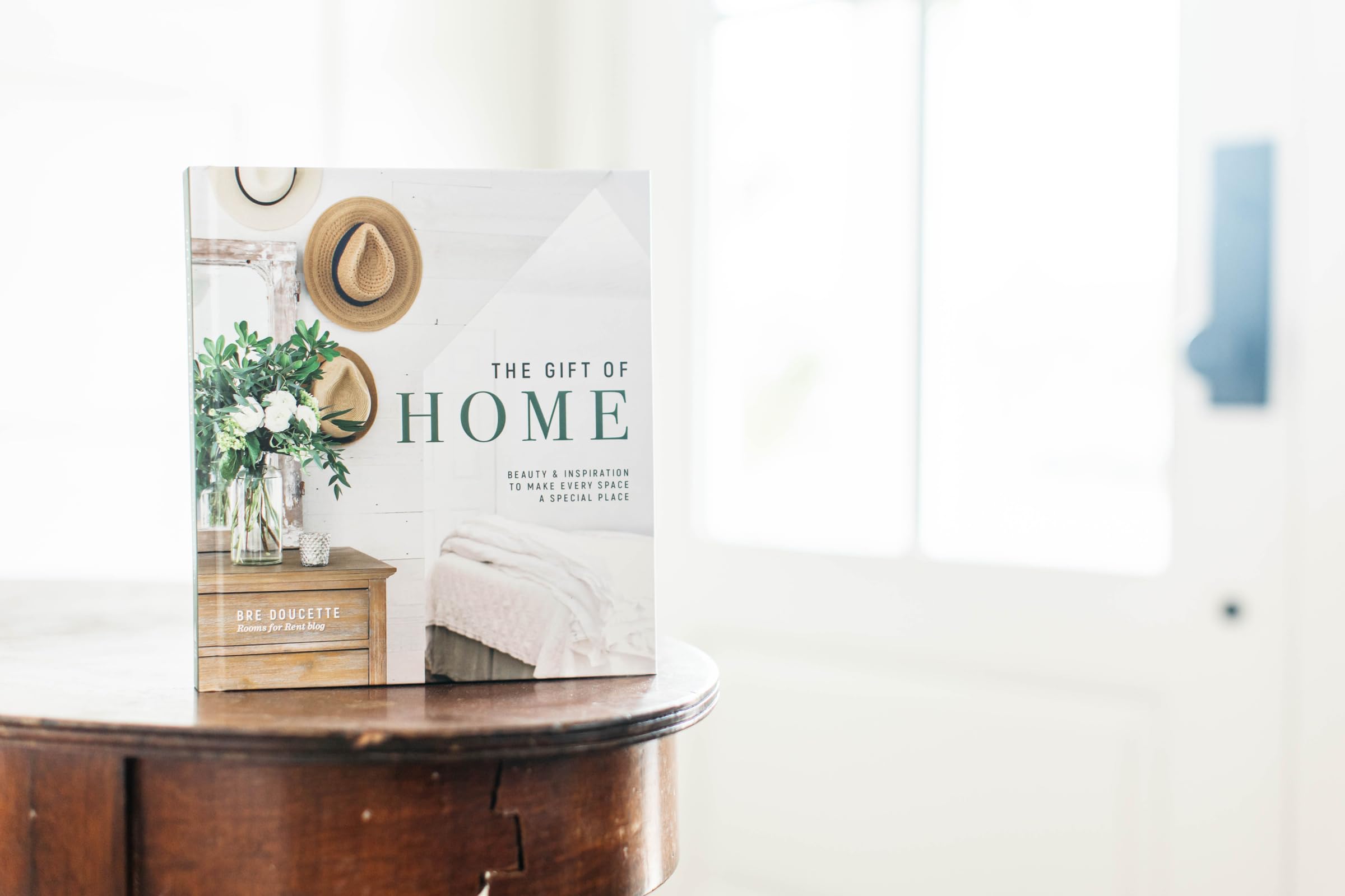 The Gift of Home: Beauty and Inspiration to Make Every Space a Special Place - Image 12