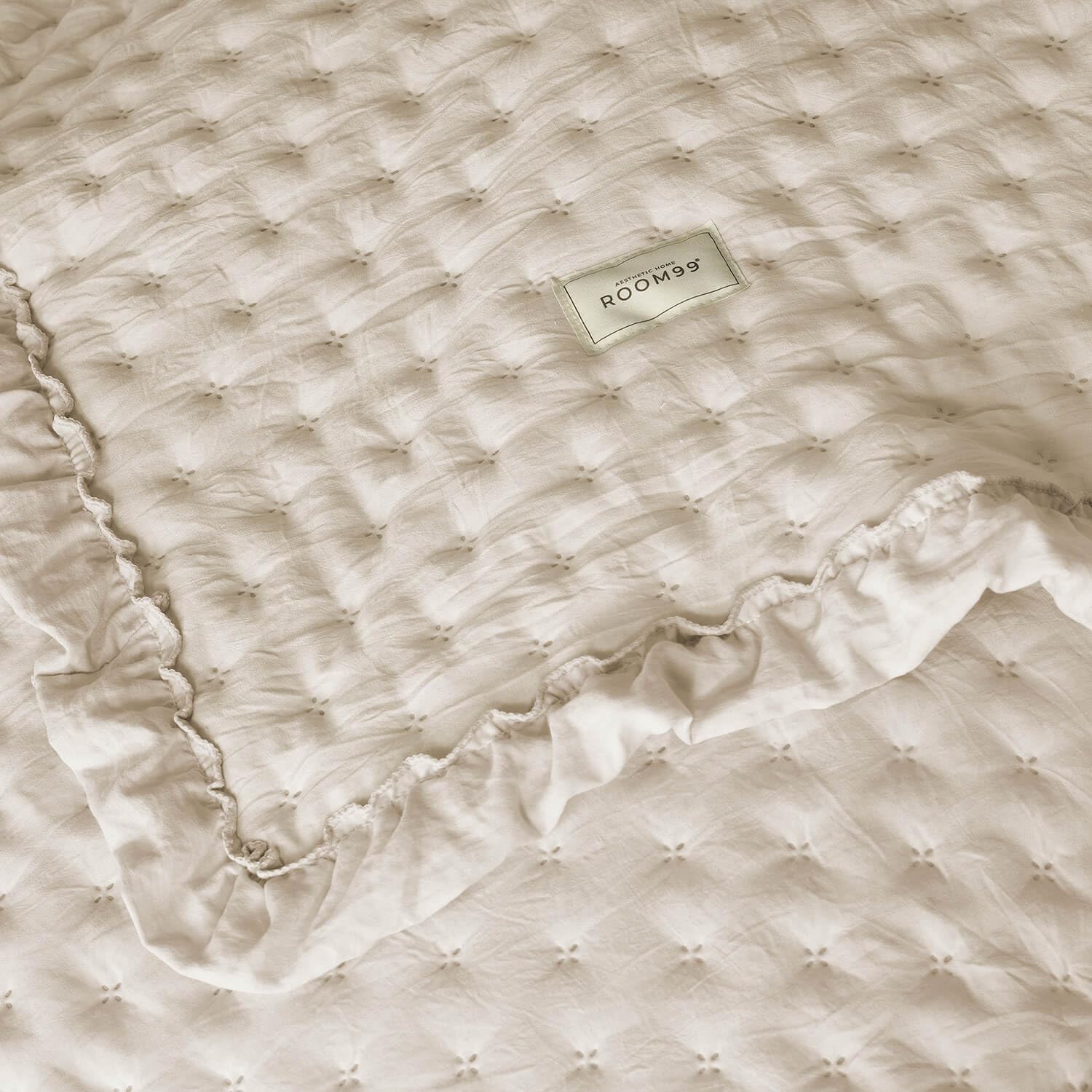 Molly Elegante Tagesdecke 200 x 220 cm Creme Bettüberwurf Sofaüberwurf Steppdecke