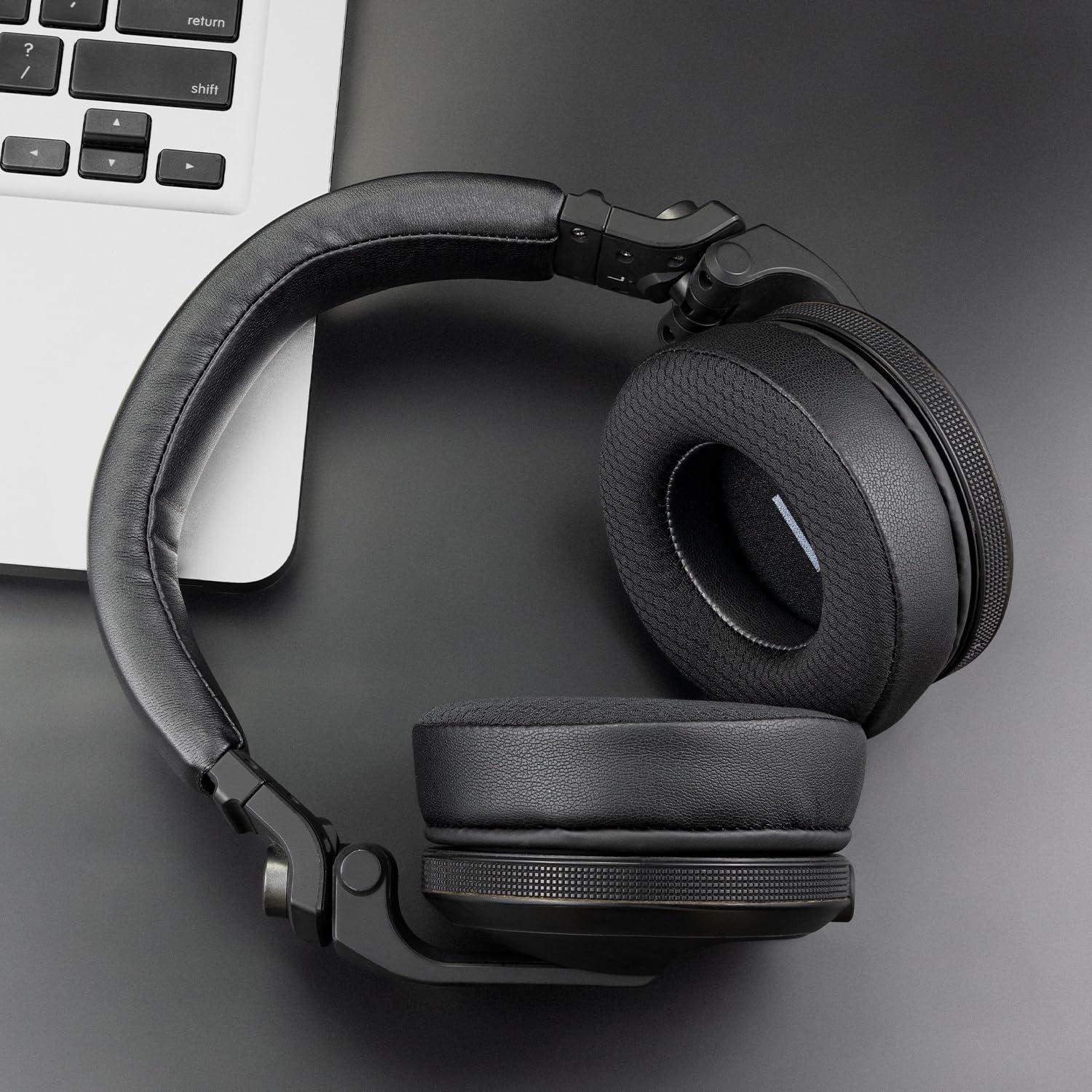Amazon.com: SOULWIT Mesh Earpads for Pioneer DJ HDJ-(X5/X7/X10