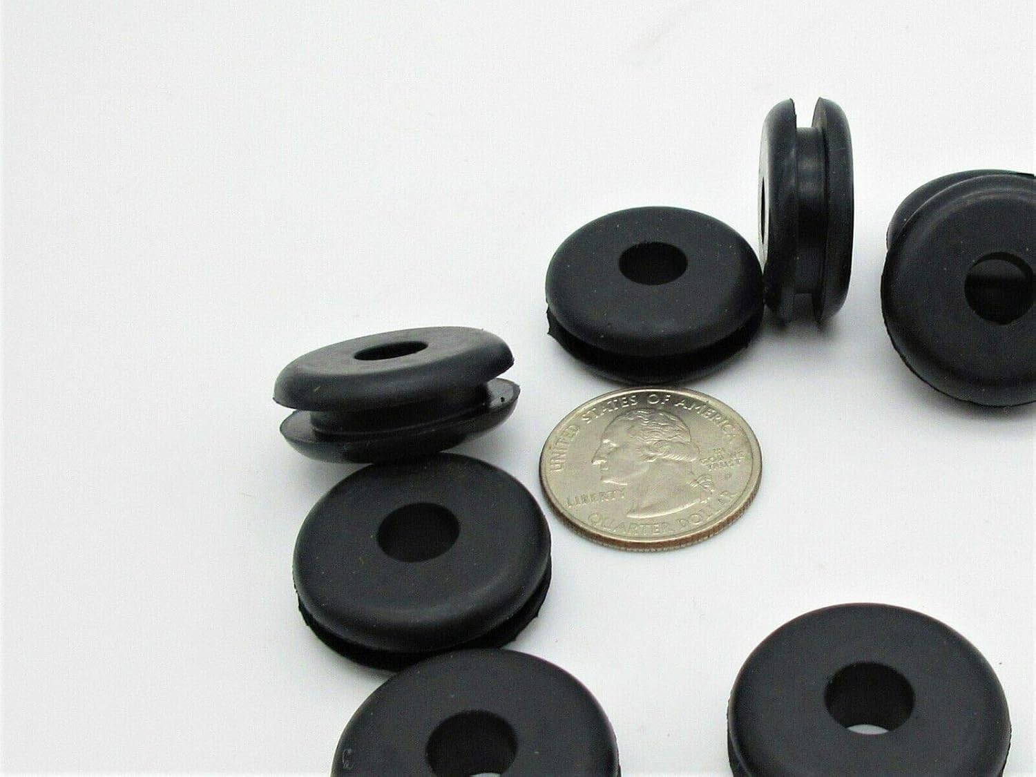 3/4" Rubber Grommets. Oil Resistant Buna-N. 5/16” ID, 1" OD, Fits 1/8” Materials #TNM12