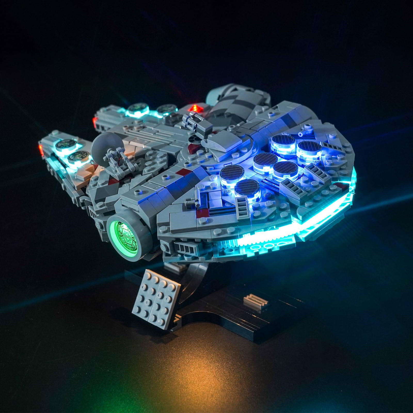 Remote Controlled Light Kit for Millennium Falcon - LED Light Set for 75375 Lego Millennium Falcon, 10.5 cm x 15.5 cm x 4 cm - Image 2