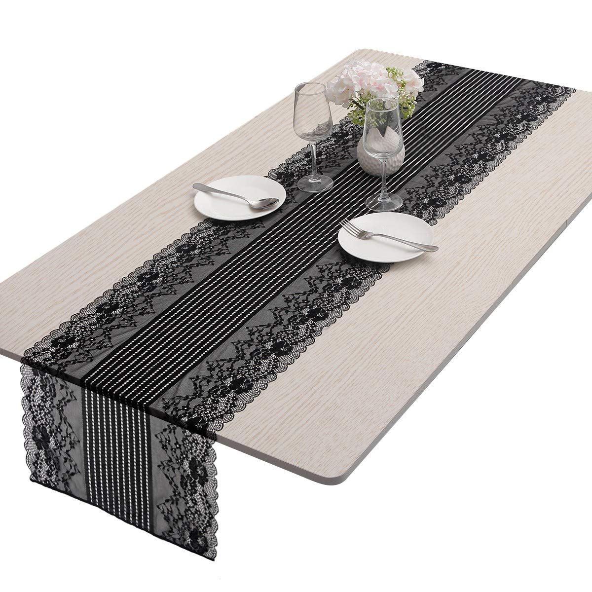 Chemin de table dentelle florale noir décoration mariage vintage