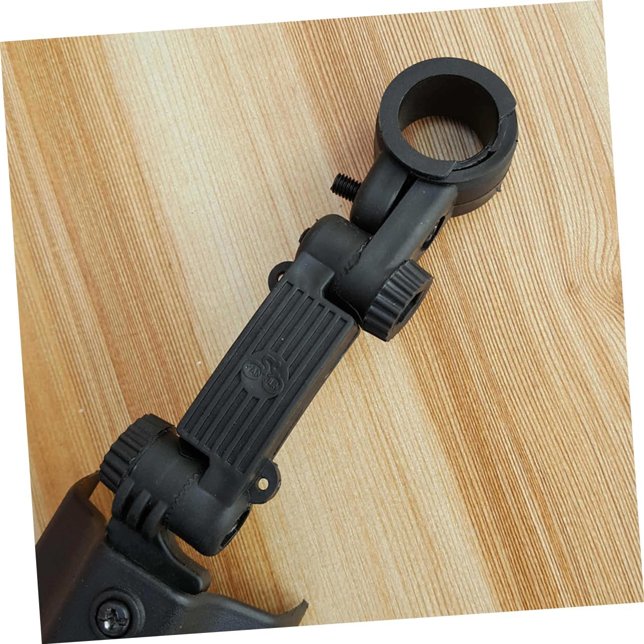 Mud Guard for Mountain Bikes Front and Rear Cycling Wings Lightweight Design Easy Installation High-Strength Protection Against Mud and Rain Light Green