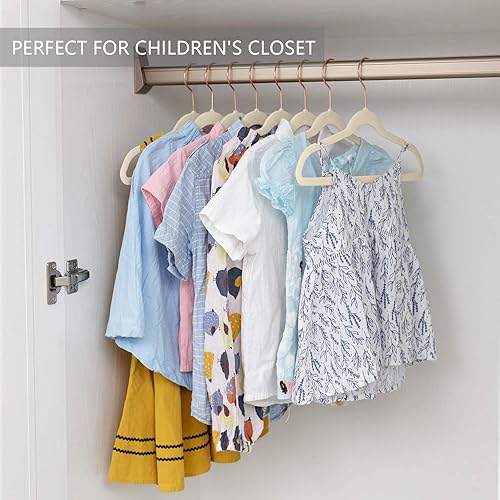 Miniatura 7 de MIZGI Perchas de terciopelo prémium para niños (paquete de 50) de 14 pulgadas de ancho con ganchos cobre oro rosa, ahorran espacio, perchas