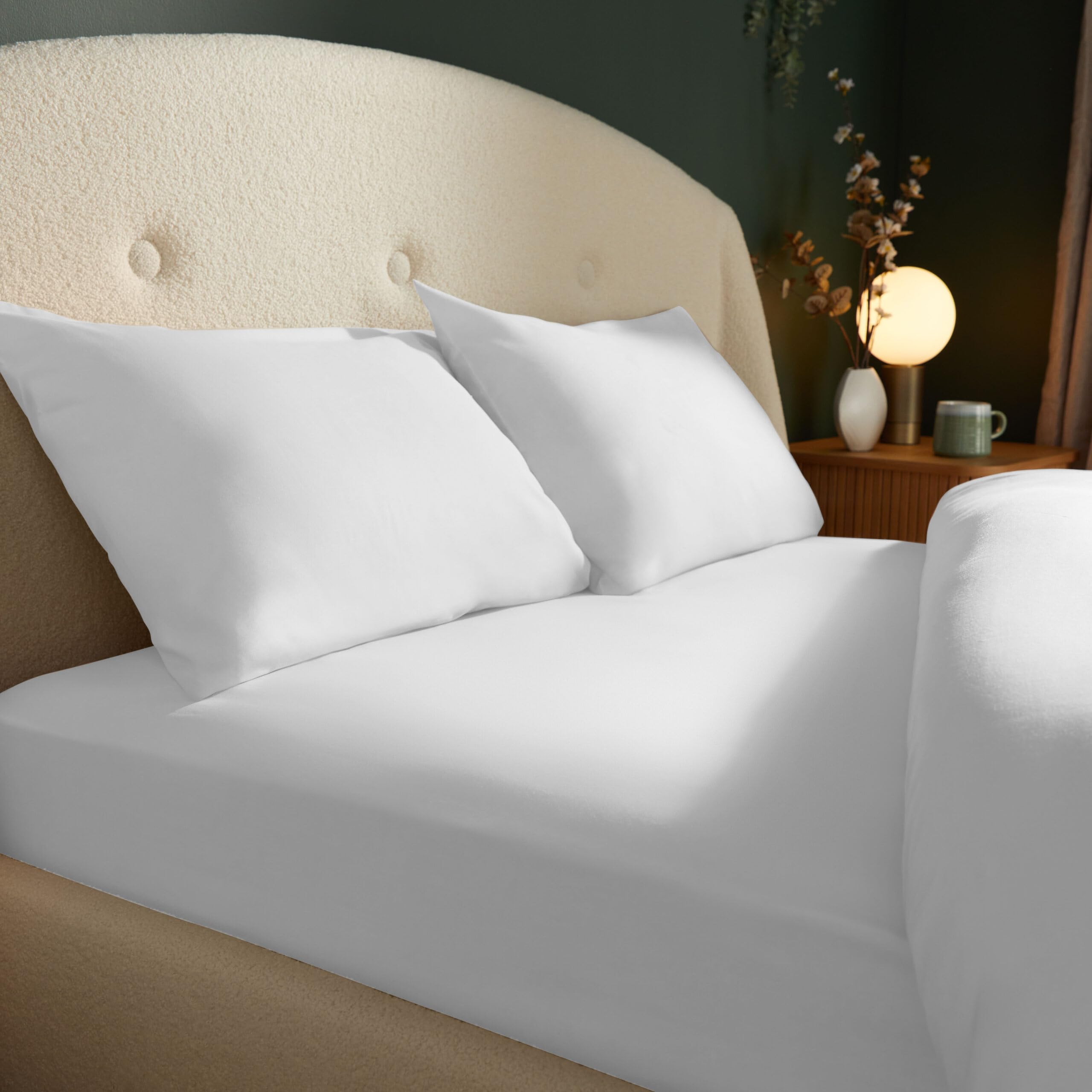 Silentnight Brushed Cotton Fitted Sheet, Soft Velvety Touch 100% Cotton, Cosy Warmth Feel