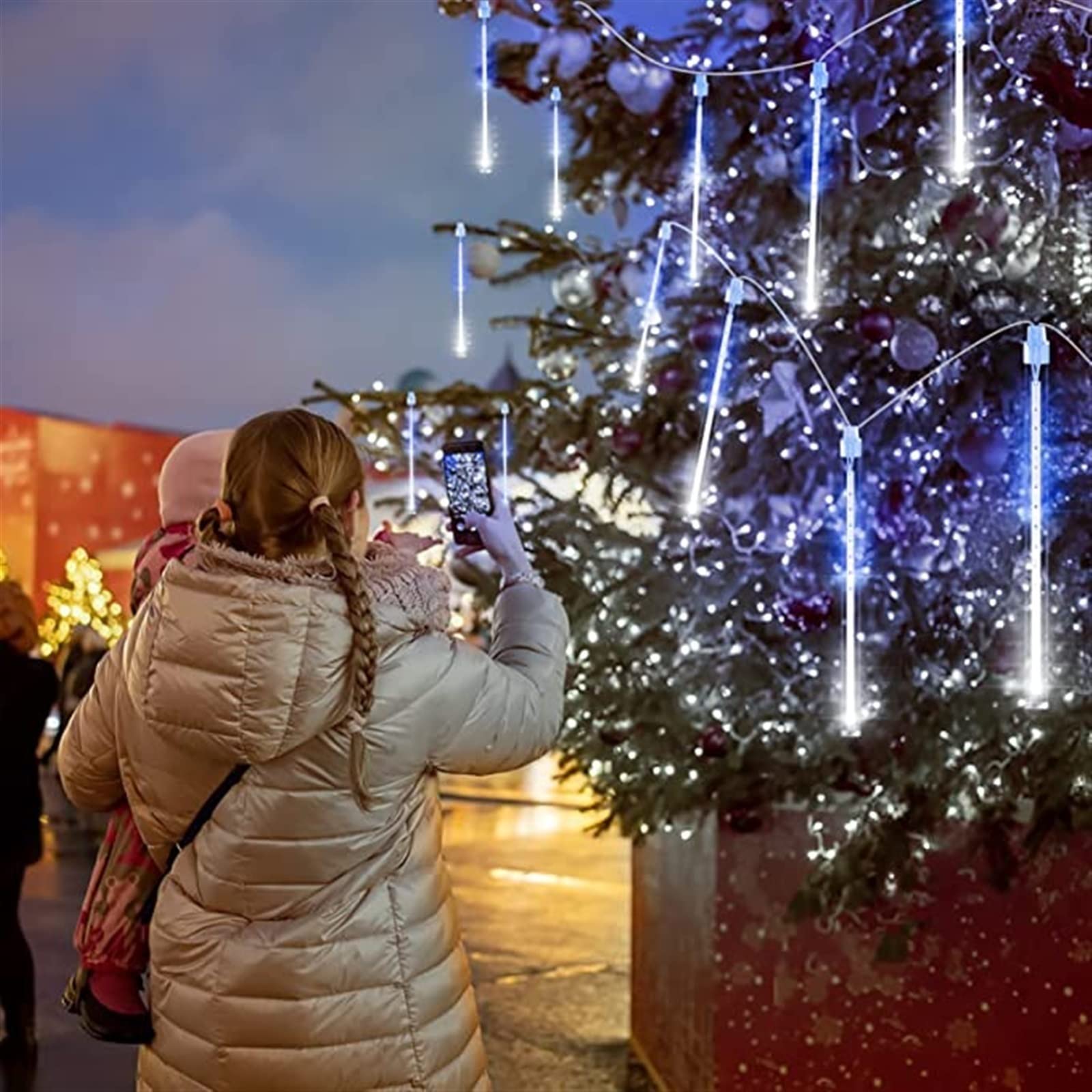 SCOZIA Catena luminosa a LED che cade con la neve 80 cm 8 tubi 576 LED IP65 Impermeabile Catena luminosa con gocce di pioggia che cade Luci natalizie per decorazioni natalizie, matrimoni, fest