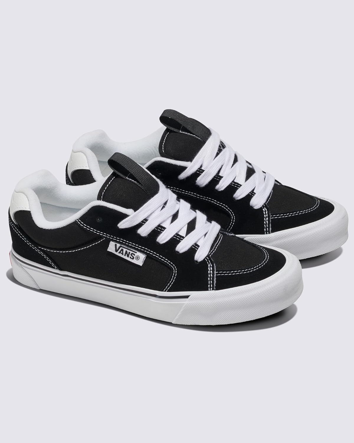 VANS Unisex Chukka Push Shoe | Y2K Skate Inspired Chunky Fashion Sneakers for Men & Women, Black/White, 4.5/6 - Image 4