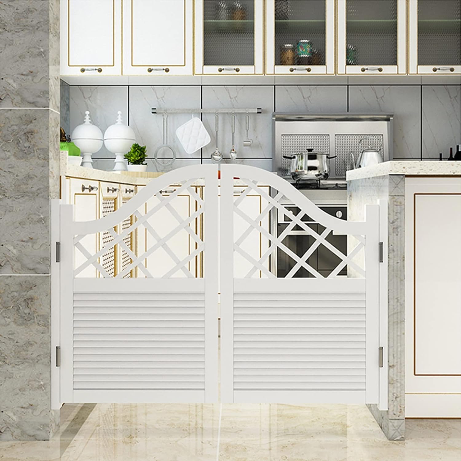 Porte battante intérieure à fermeture automatique avec pivot