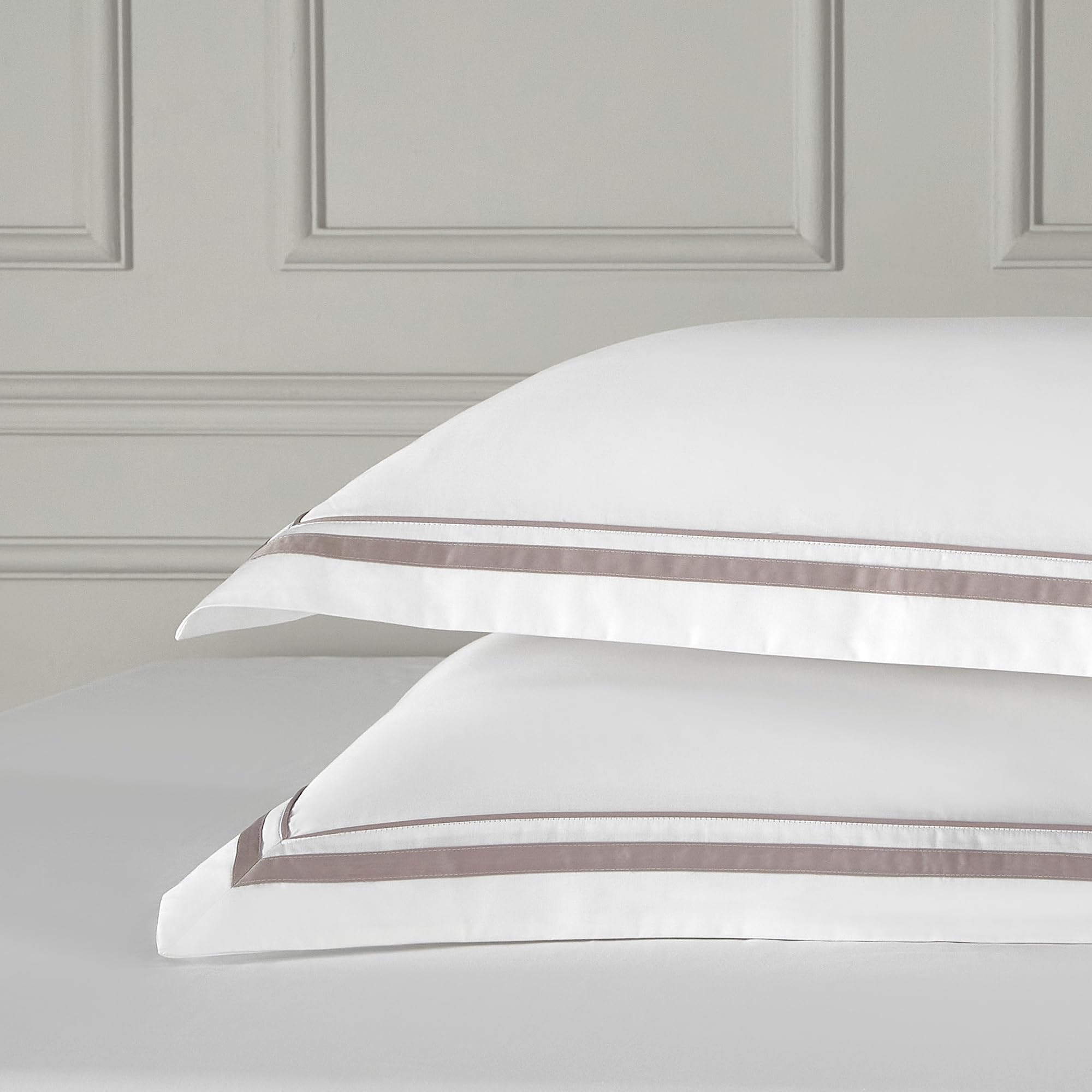 Ranznaz White Pillow Shams Covers Euro Size Set of 2, 100% Cotton 400TC Sateen Weave Luxury Hotel Pillow Cases with Envelope Closure, Elegant Decorative Pillowcases for Bedding, 26x26 Inches