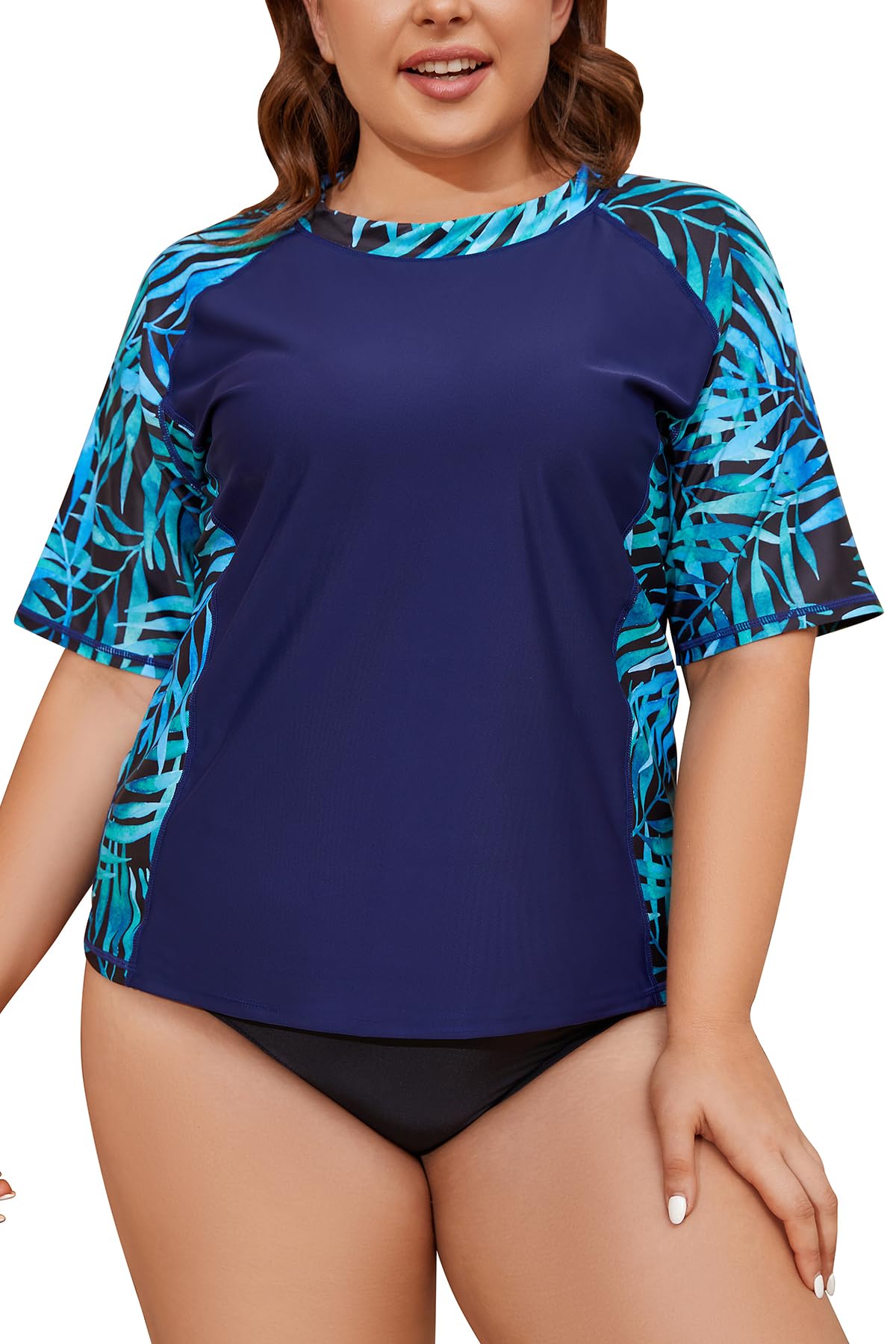 SHEKINI Haut rashguard à manches courtes pour femme - Protection solaire - Séchage rapide - Léger - Grande taille