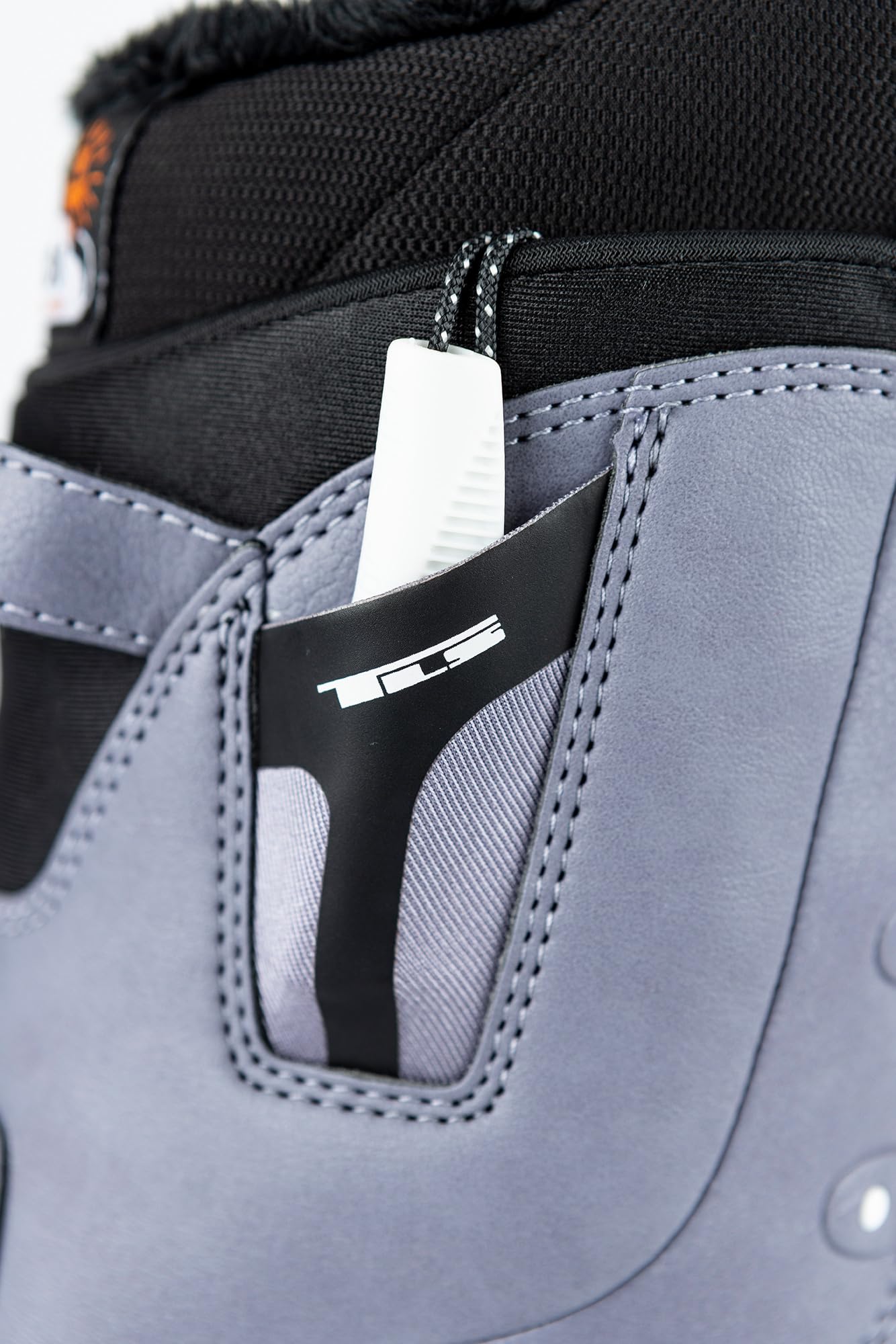 Nitro Crown TLS Botte de Snowboard légère pour Femme avec système de laçage Rapide Allround Freestyle Freeride Softboot, Lilac, 24,5