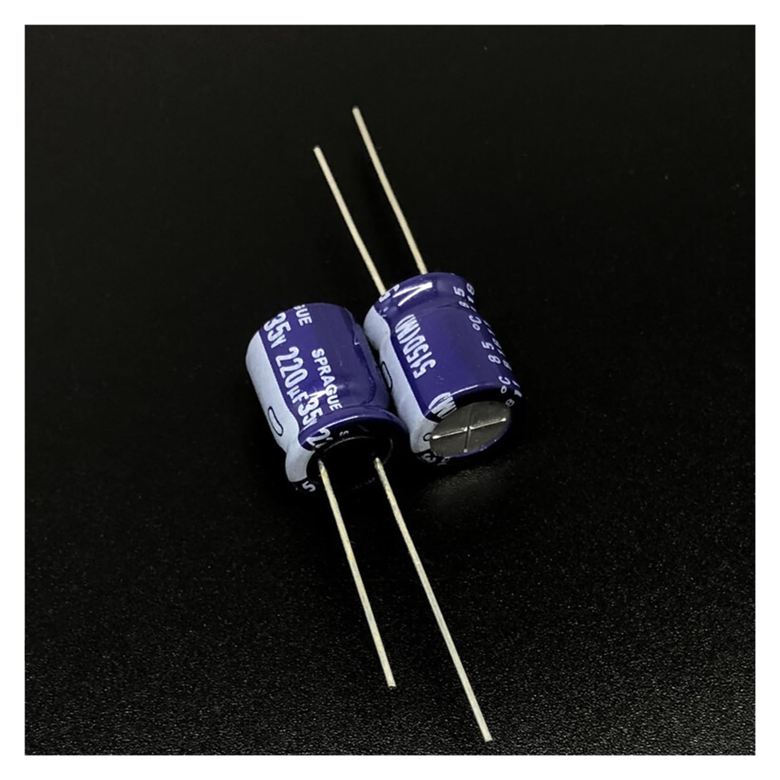 Condensateur audio 220uF 35V résolvant les bruits de fond et grésillements d'alimentation